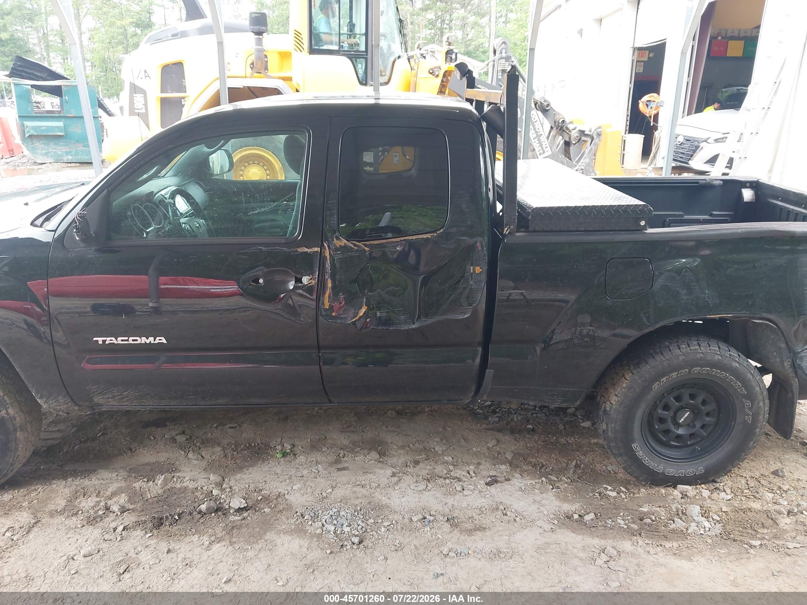 2014 Toyota Tacoma   Black vin: 5TFTX4CN4EX046582