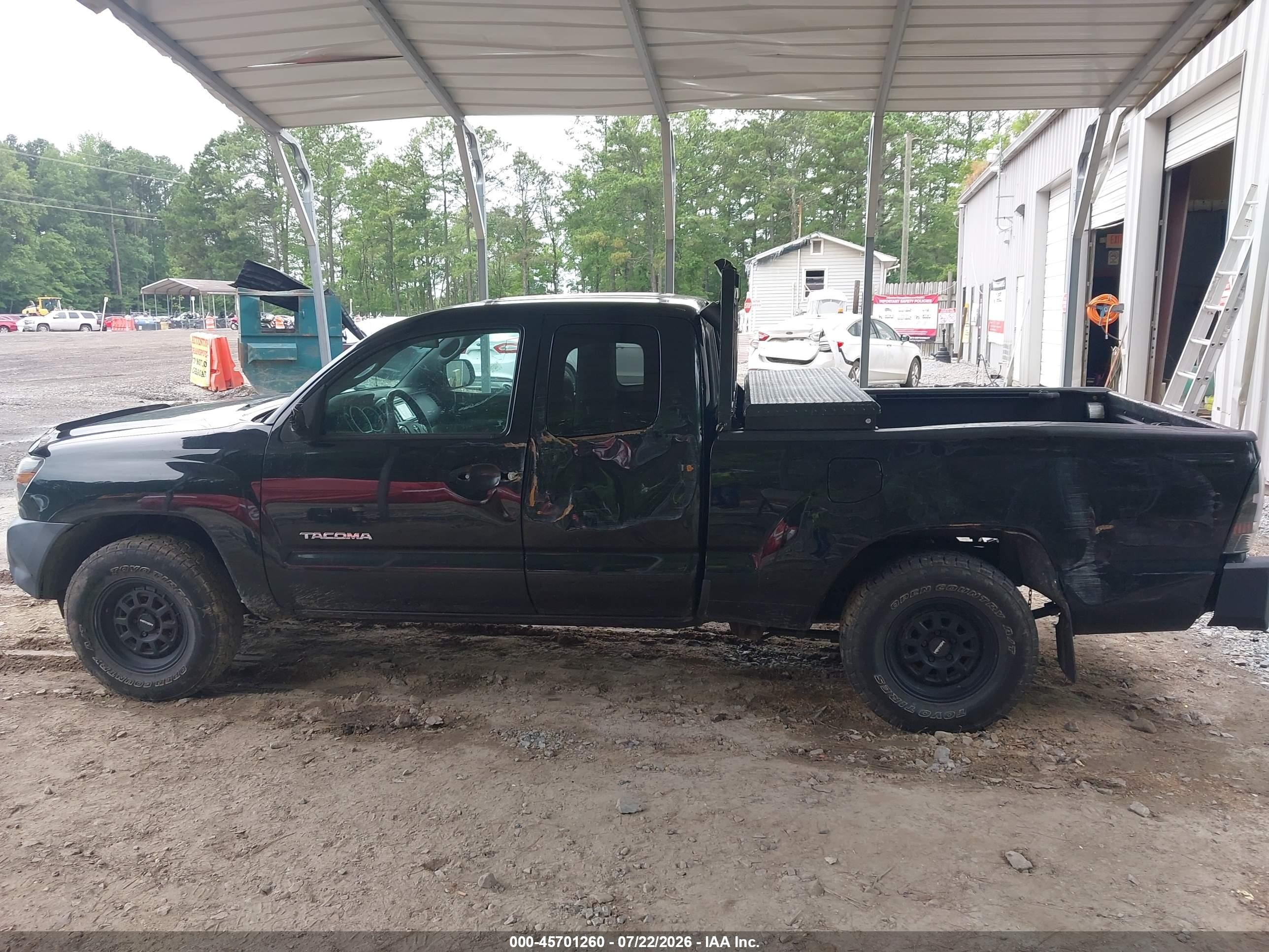 2014 Toyota Tacoma   Black vin: 5TFTX4CN4EX046582
