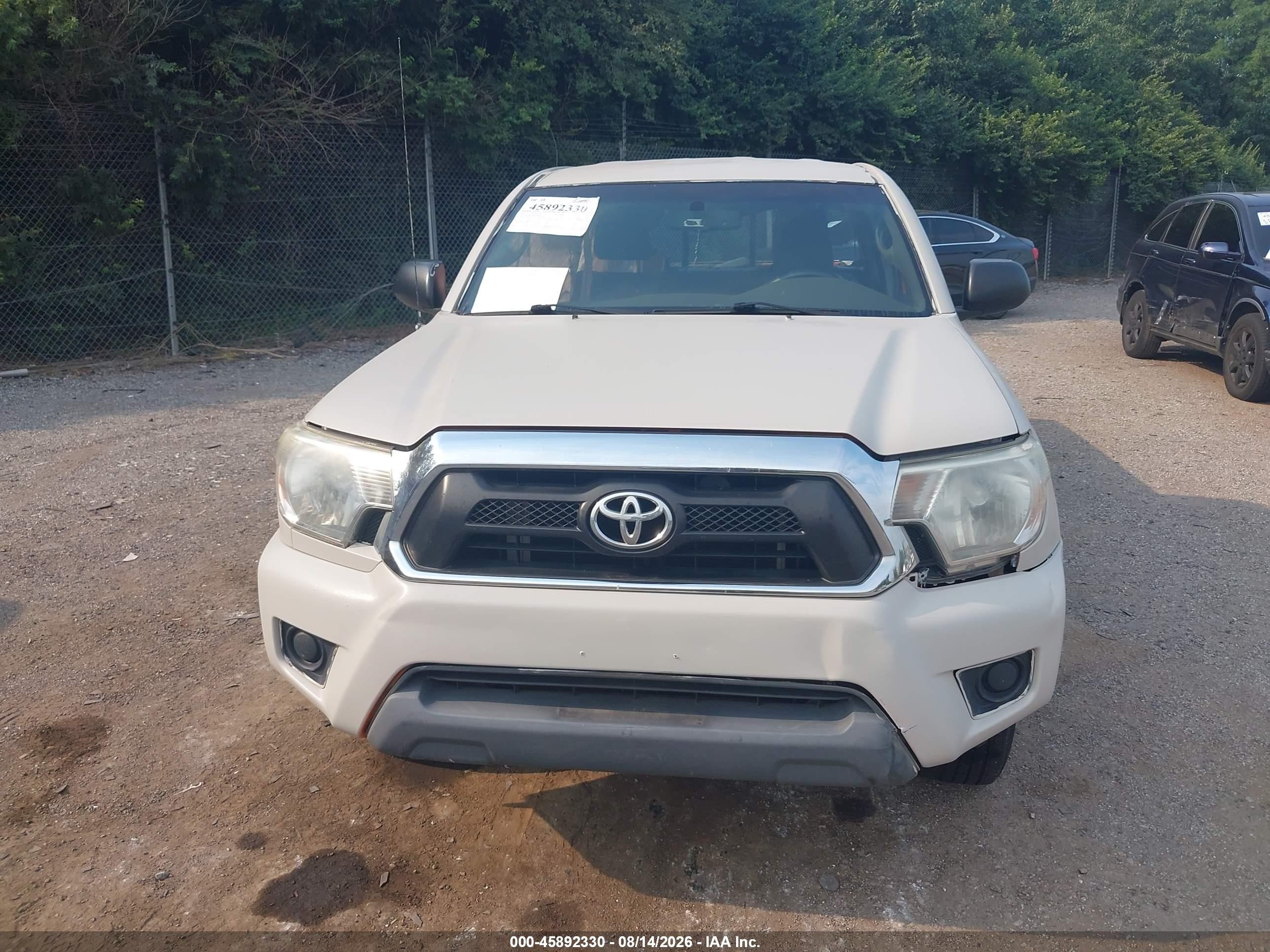 2013 Toyota Tacoma   White vin: 5TFTX4CN5DX036206