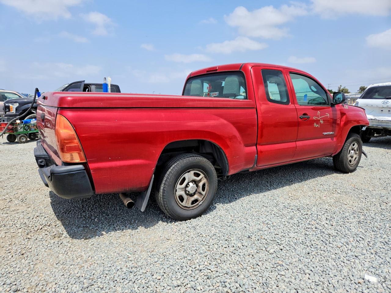 2012 Toyota Tacoma Access Cab Красный vin: 5TFTX4CN7CX014075