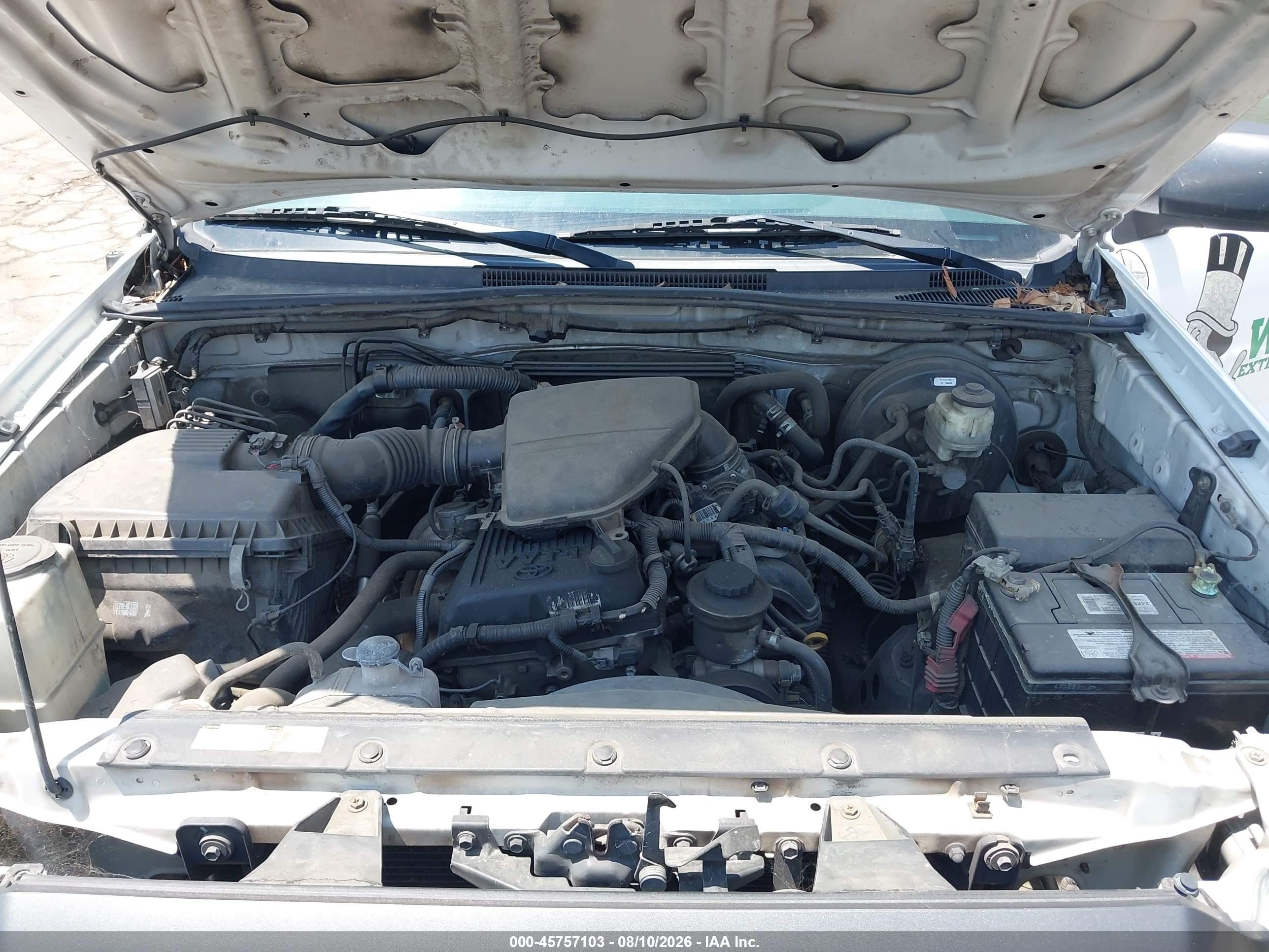 2015 Toyota Tacoma   Белый vin: 5TFTX4CN7FX056301
