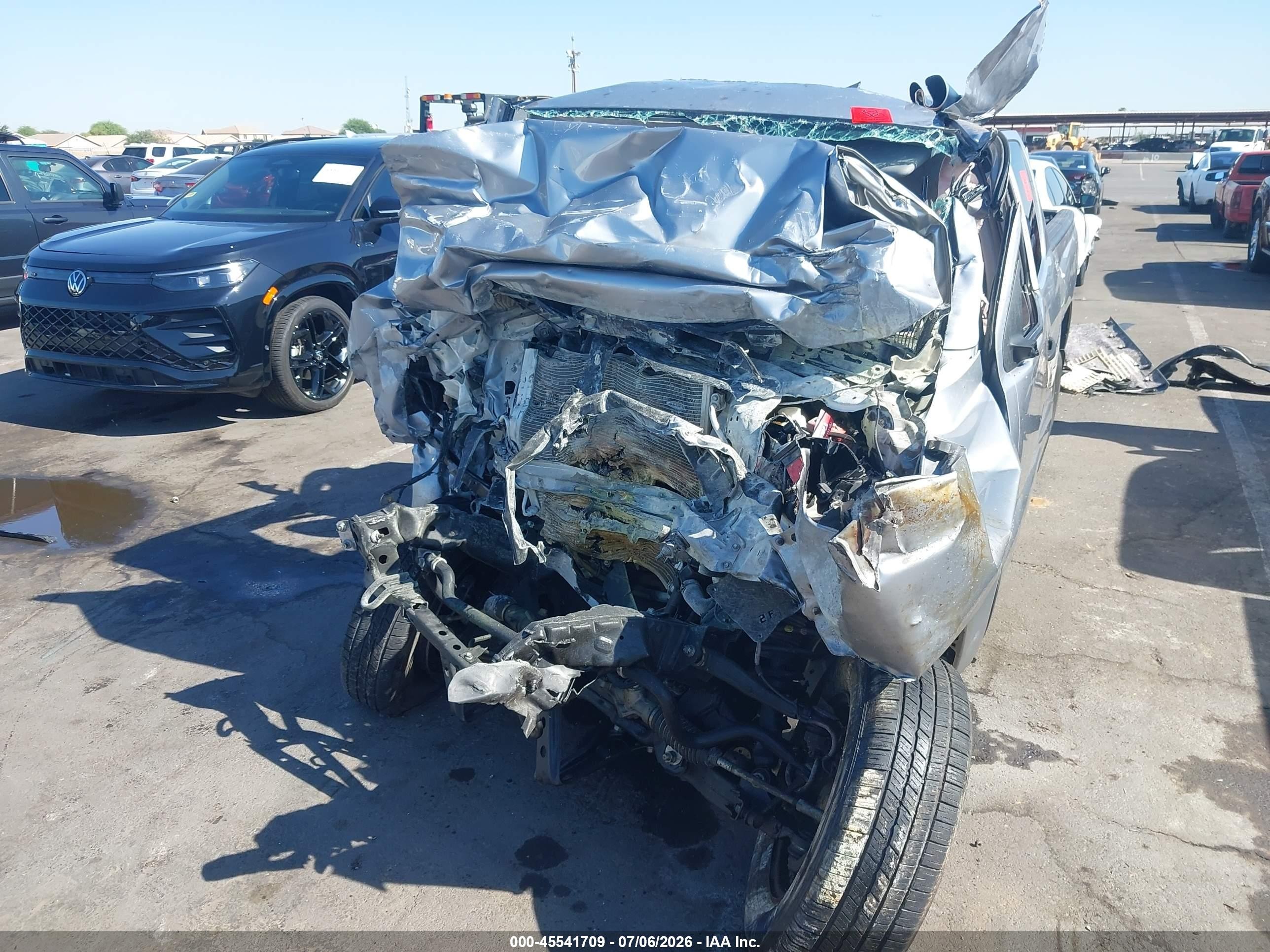 2015 Toyota Tacoma   Серый vin: 5TFTX4CN7FX064916