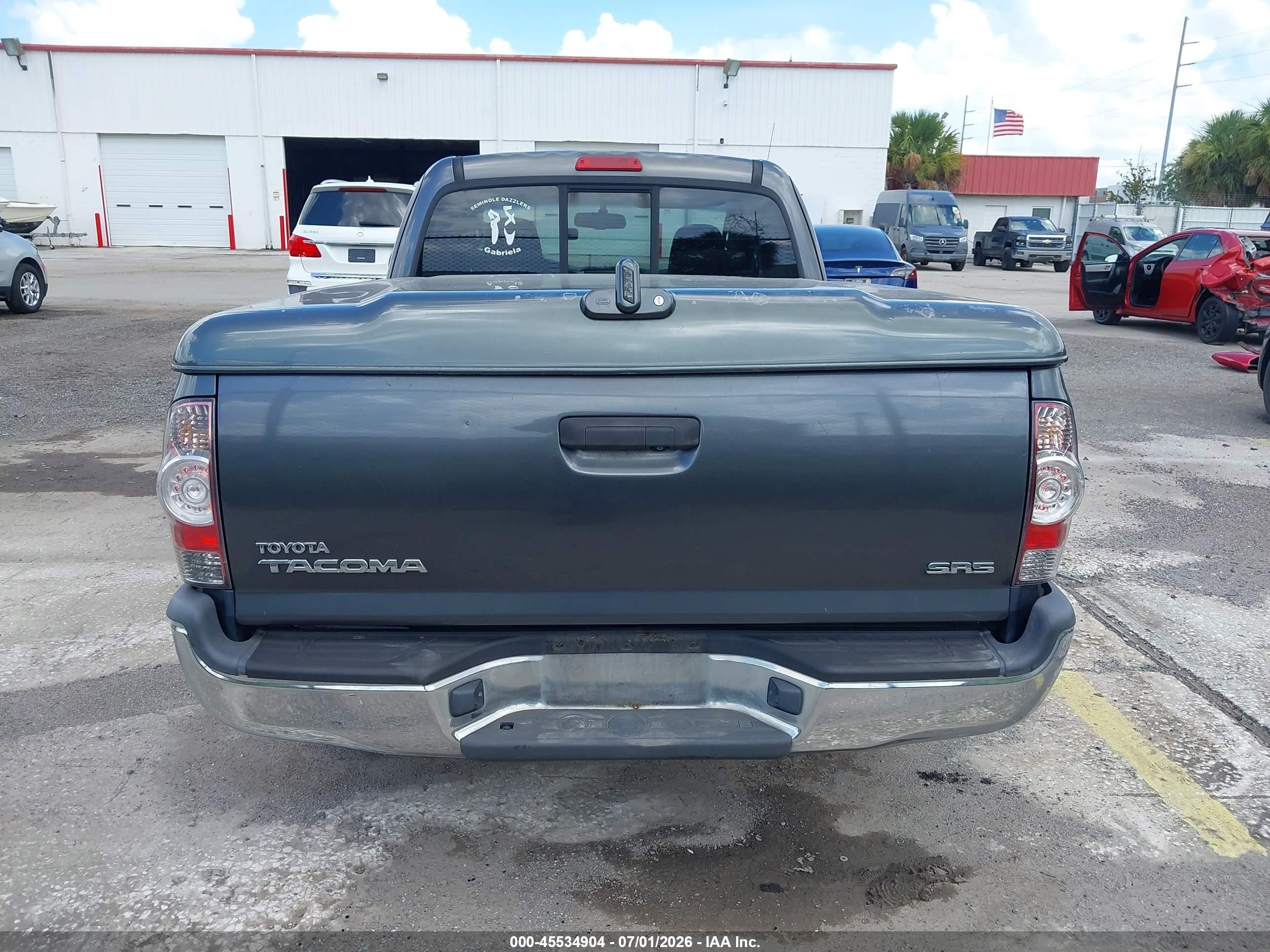 2013 Toyota Tacoma   Gray vin: 5TFTX4CN8DX027712