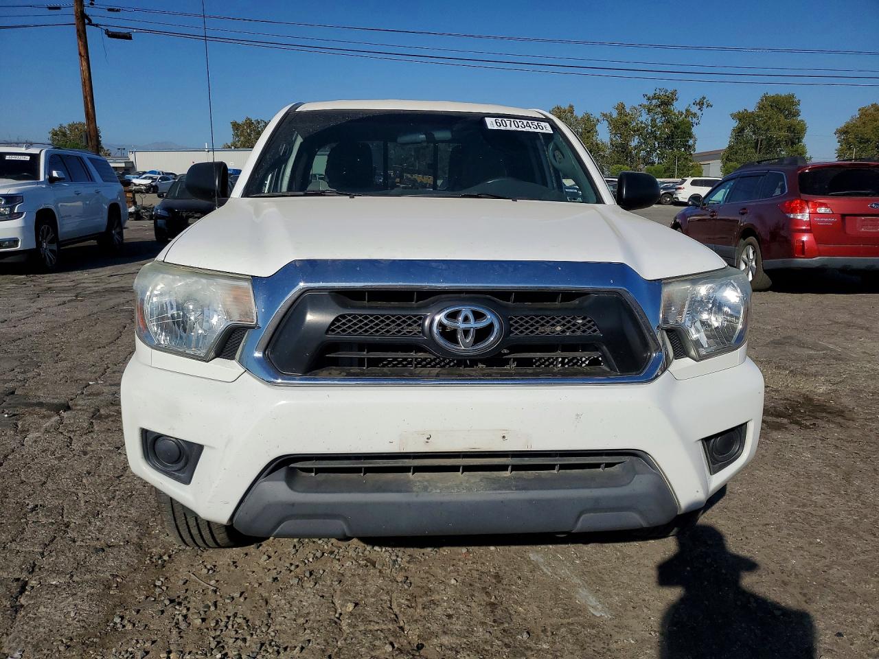 2014 Toyota Tacoma Access Cab White vin: 5TFTX4CN8EX042373