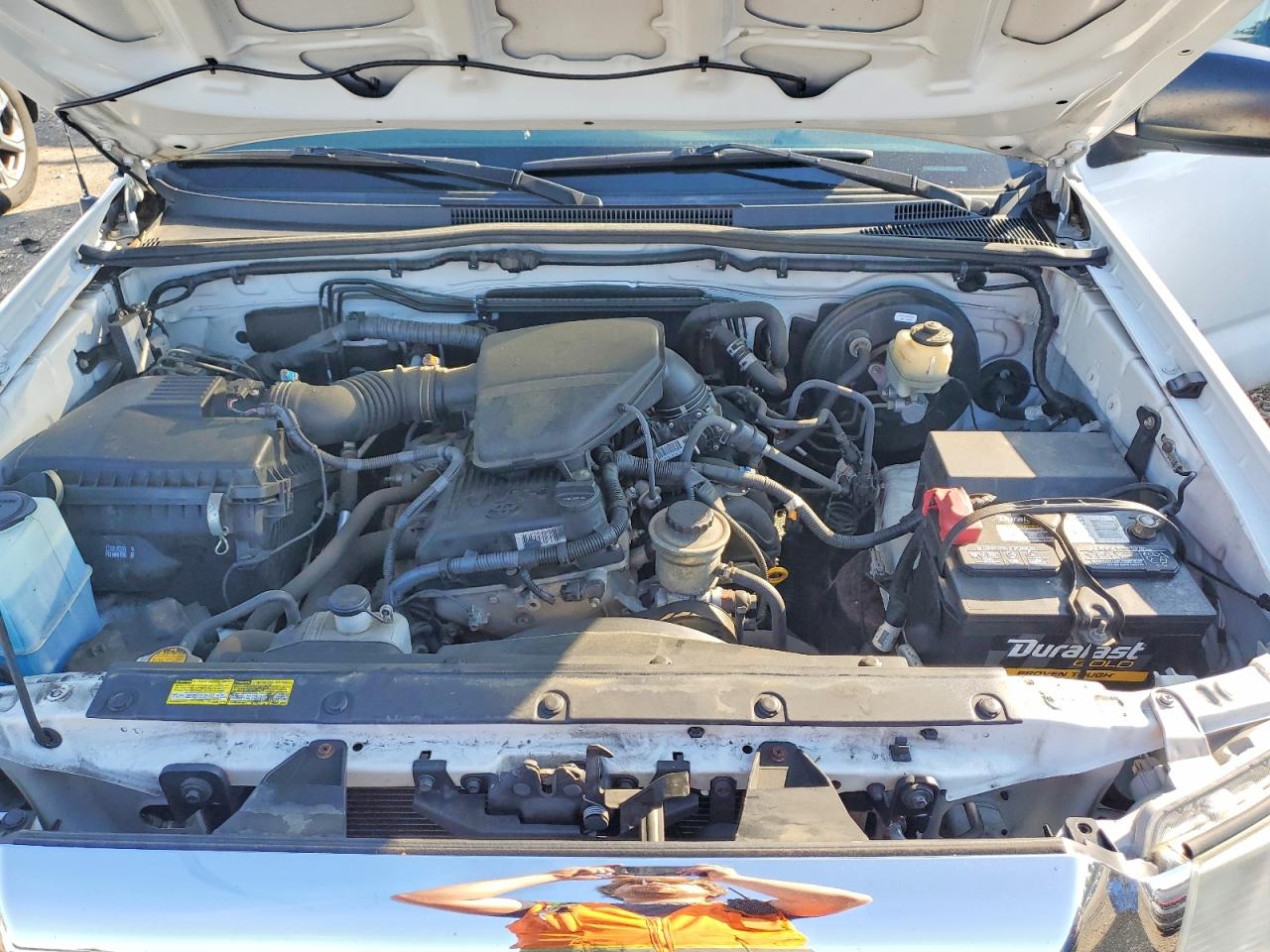 2014 Toyota Tacoma Access Cab White vin: 5TFTX4CN8EX047539
