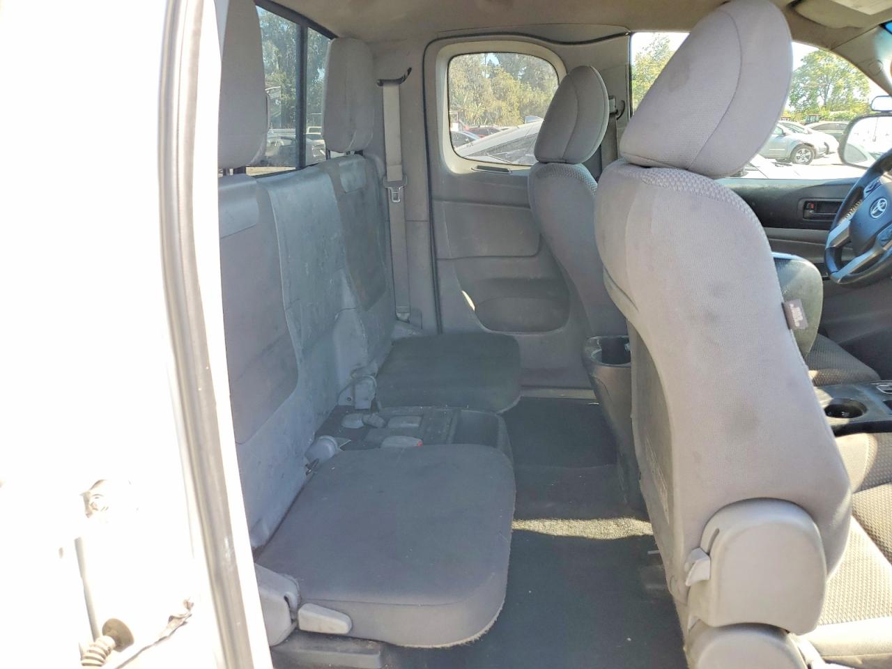 2015 Toyota Tacoma Base White vin: 5TFTX4CN9FX049964