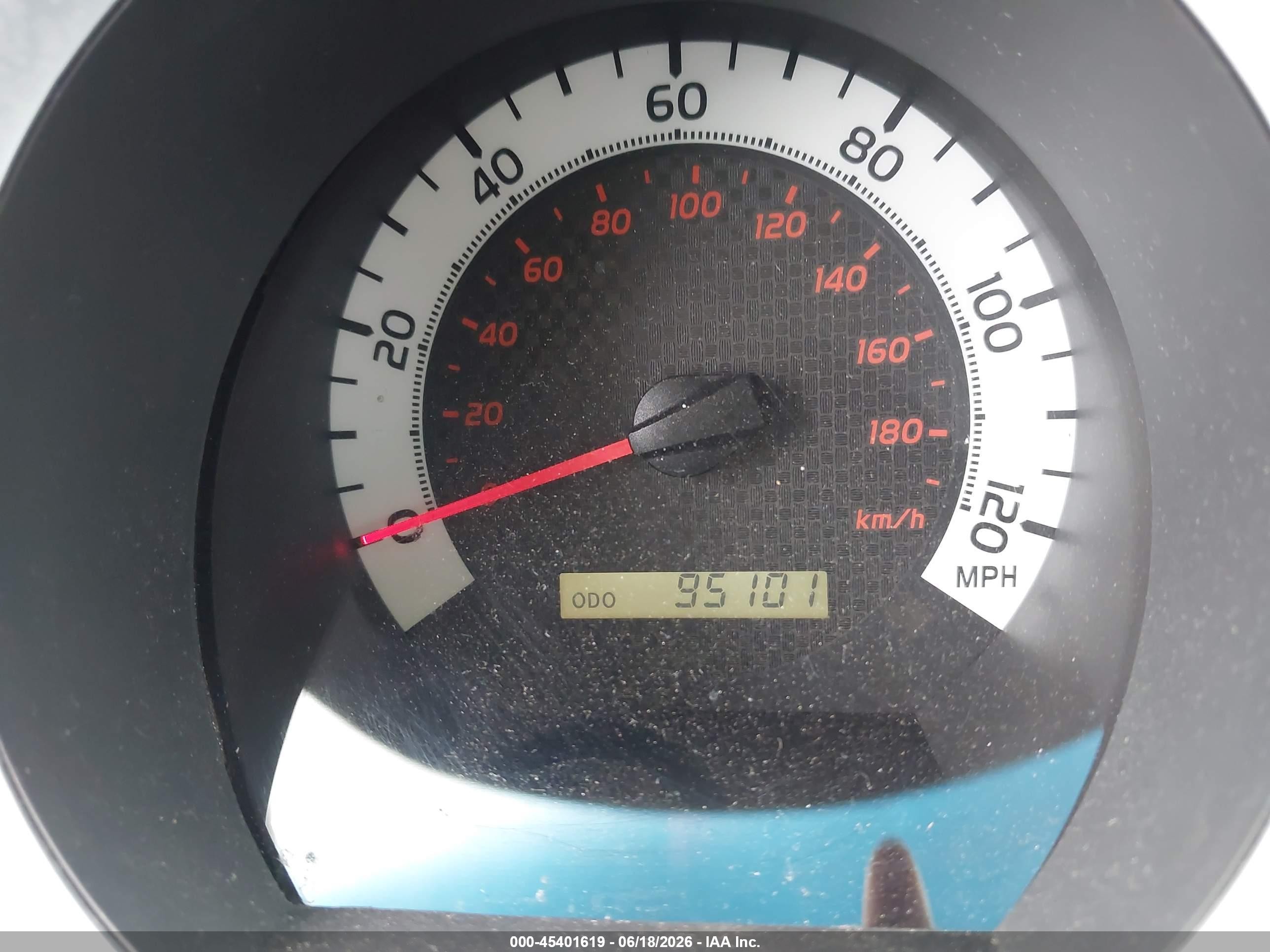 2013 Toyota Tacoma   White vin: 5TFTX4CNXDX024665