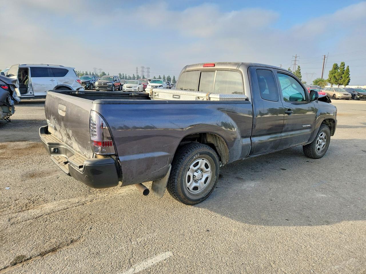2014 Toyota Tacoma Base Gray vin: 5TFTX4CNXEX046327