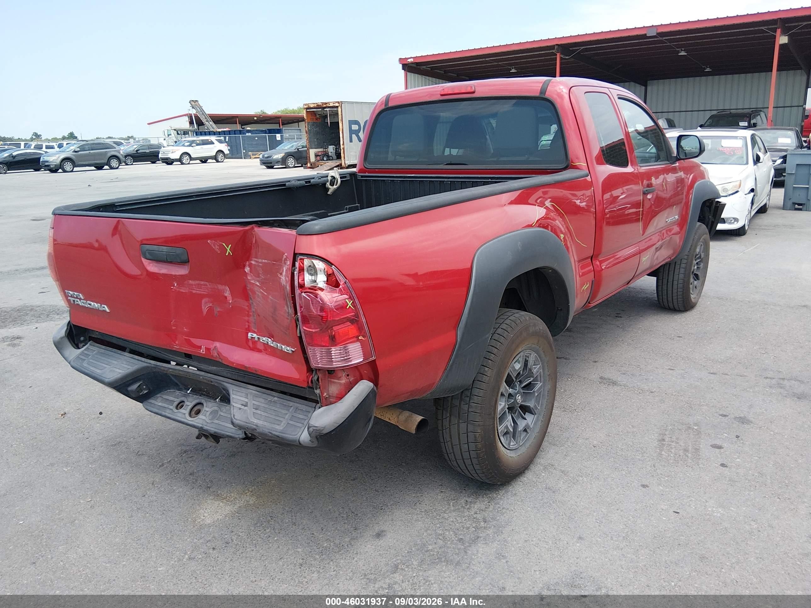 2013 Toyota Tacoma Prerunner Red vin: 5TFTX4GN0DX023549