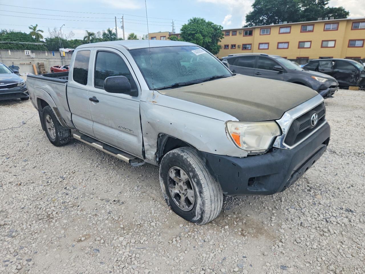 2012 Toyota Tacoma Prerunner Access Cab Silver vin: 5TFTX4GN2CX006413