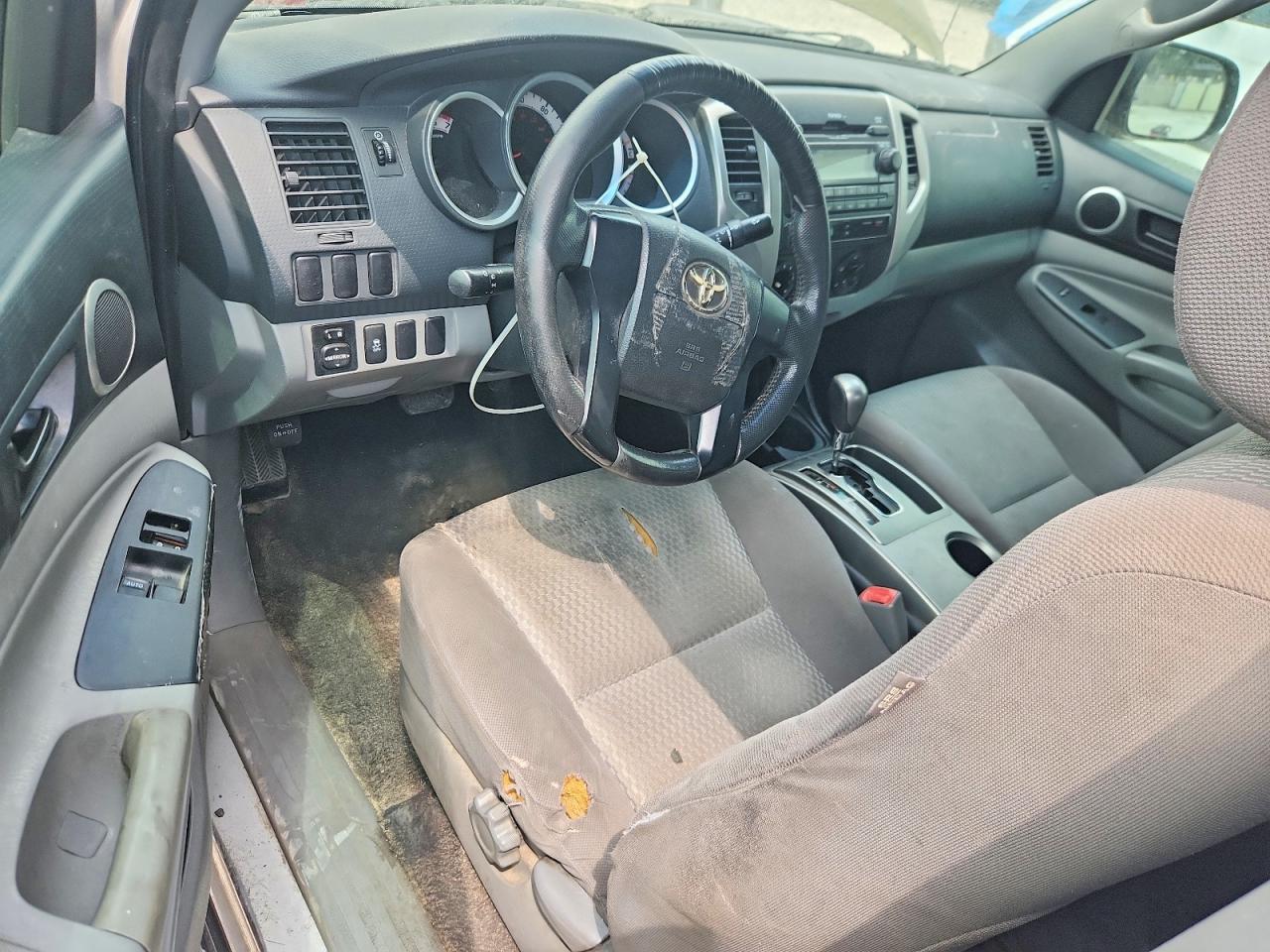 2012 Toyota Tacoma Prerunner Access Cab Silver vin: 5TFTX4GN2CX006413