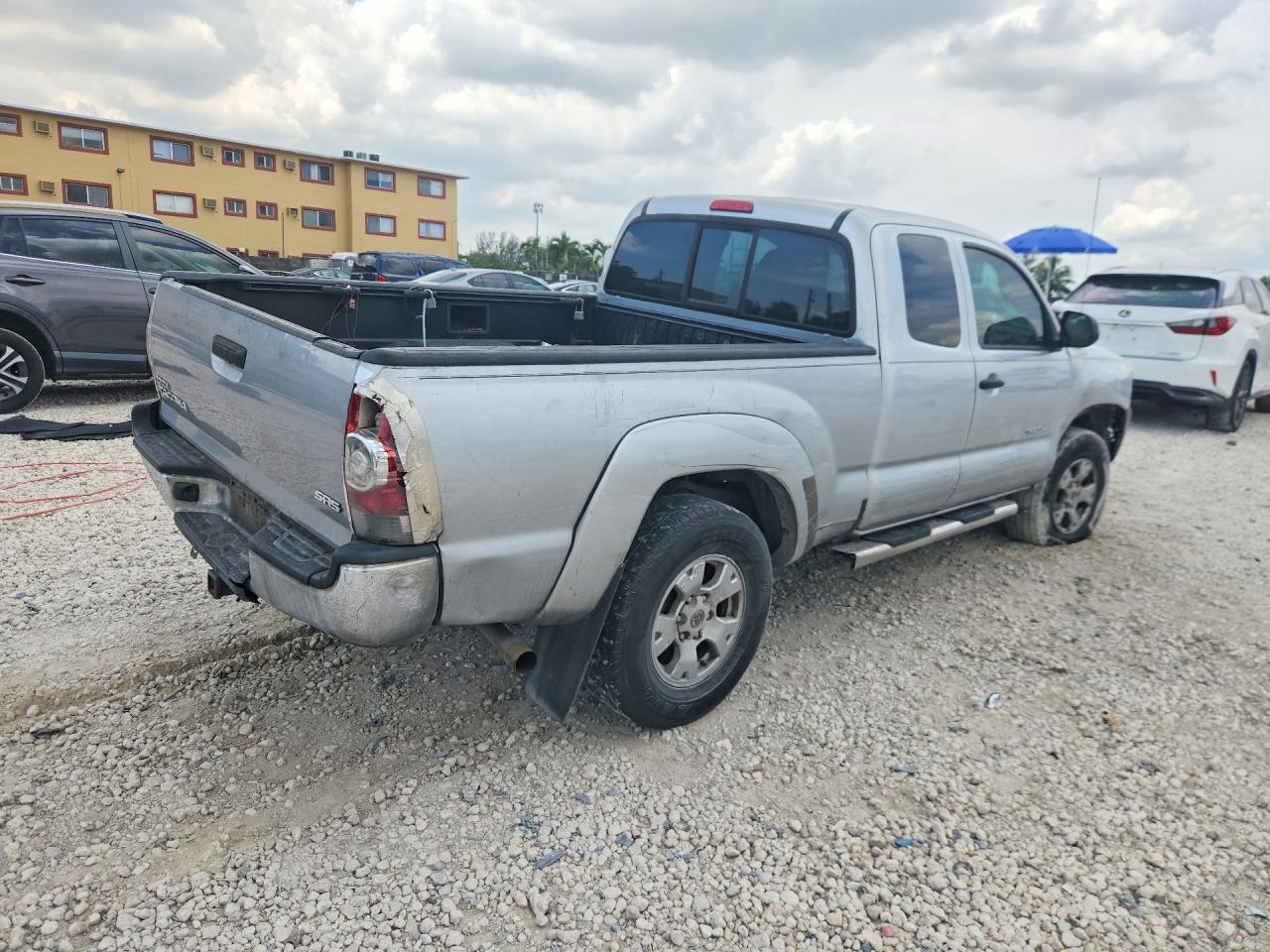 2012 Toyota Tacoma Prerunner Access Cab Silver vin: 5TFTX4GN2CX006413