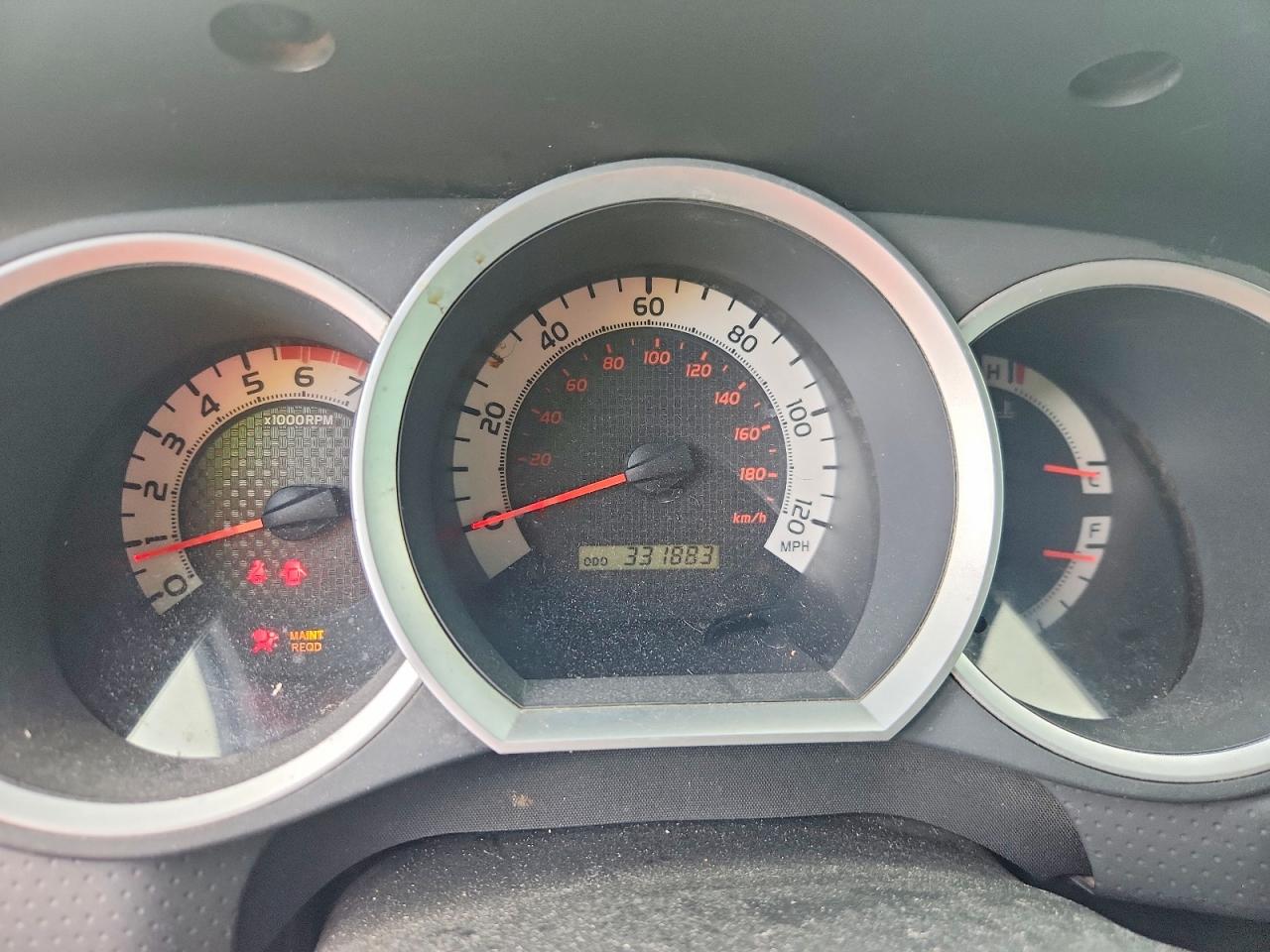2012 Toyota Tacoma Prerunner Access Cab Silver vin: 5TFTX4GN2CX006413