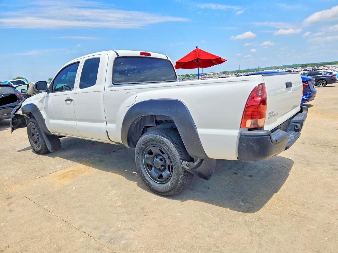 2012 Toyota Tacoma Prerunner Access Cab White vin: 5TFTX4GN2CX007772