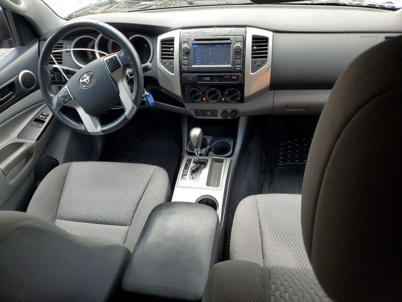 2013 Toyota Tacoma Prerunner Access Cab Gray vin: 5TFTX4GN3DX016823