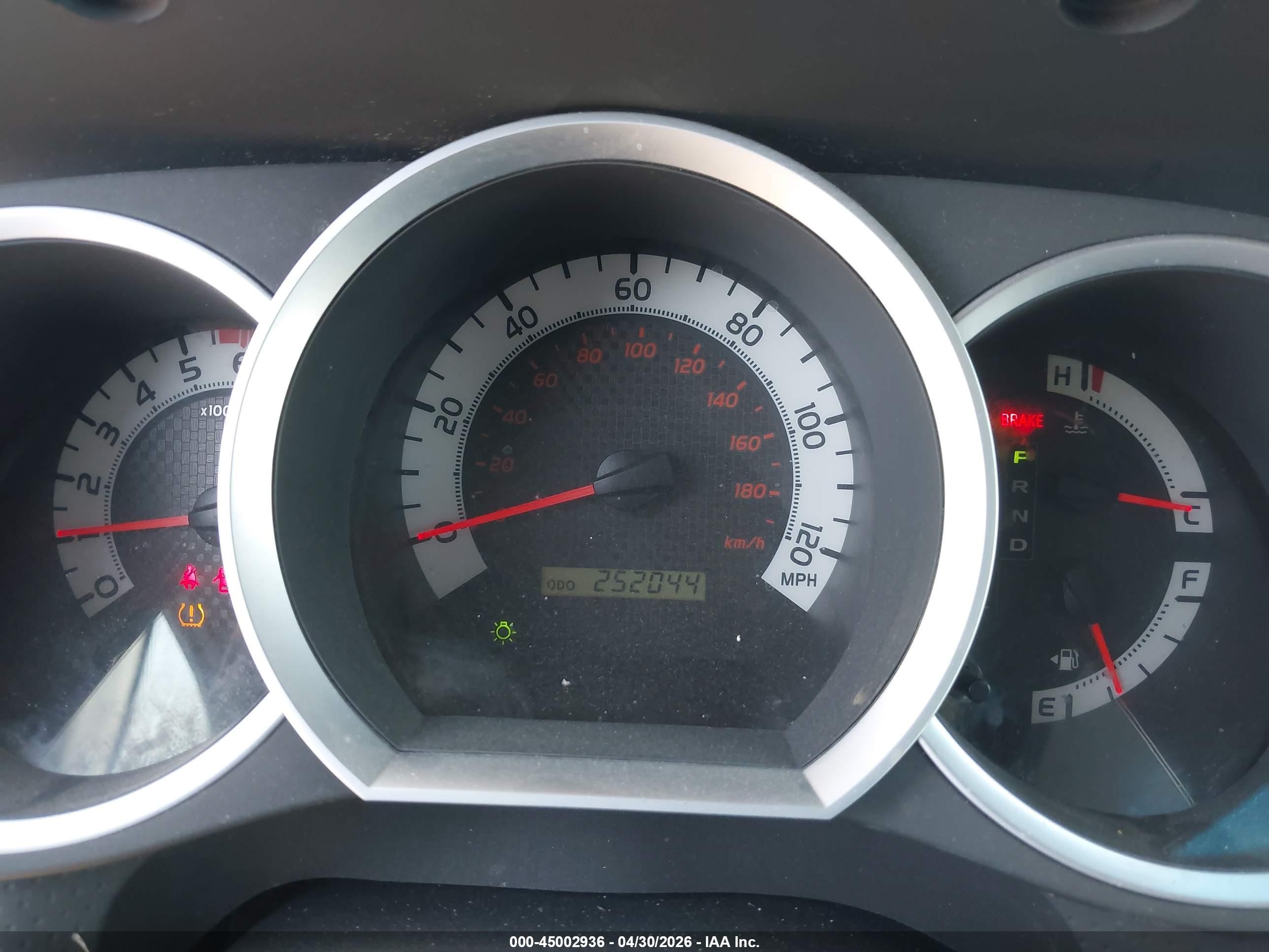 2015 Toyota Tacoma Prerunner White vin: 5TFTX4GN3FX050652