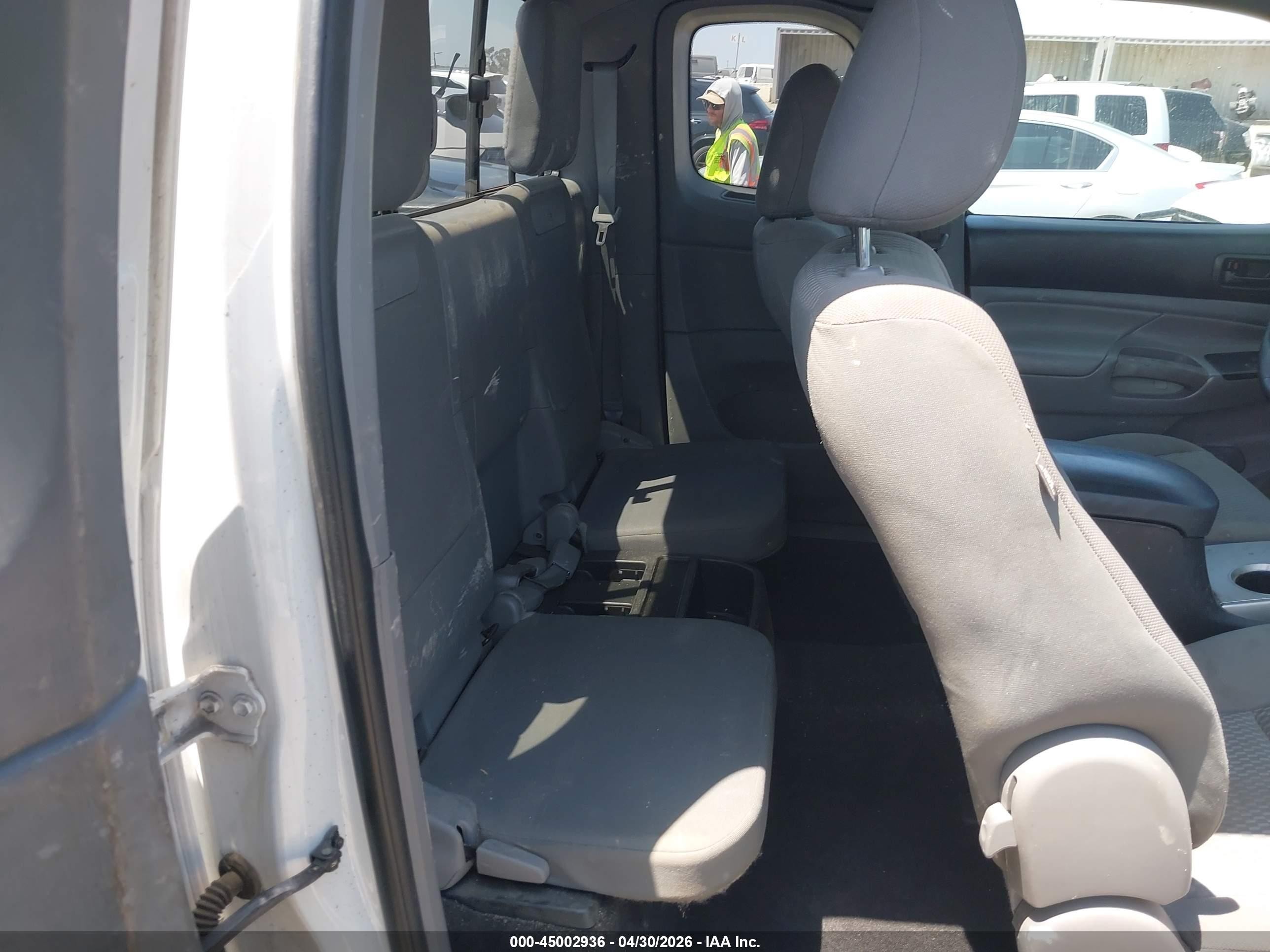 2015 Toyota Tacoma Prerunner White vin: 5TFTX4GN3FX050652