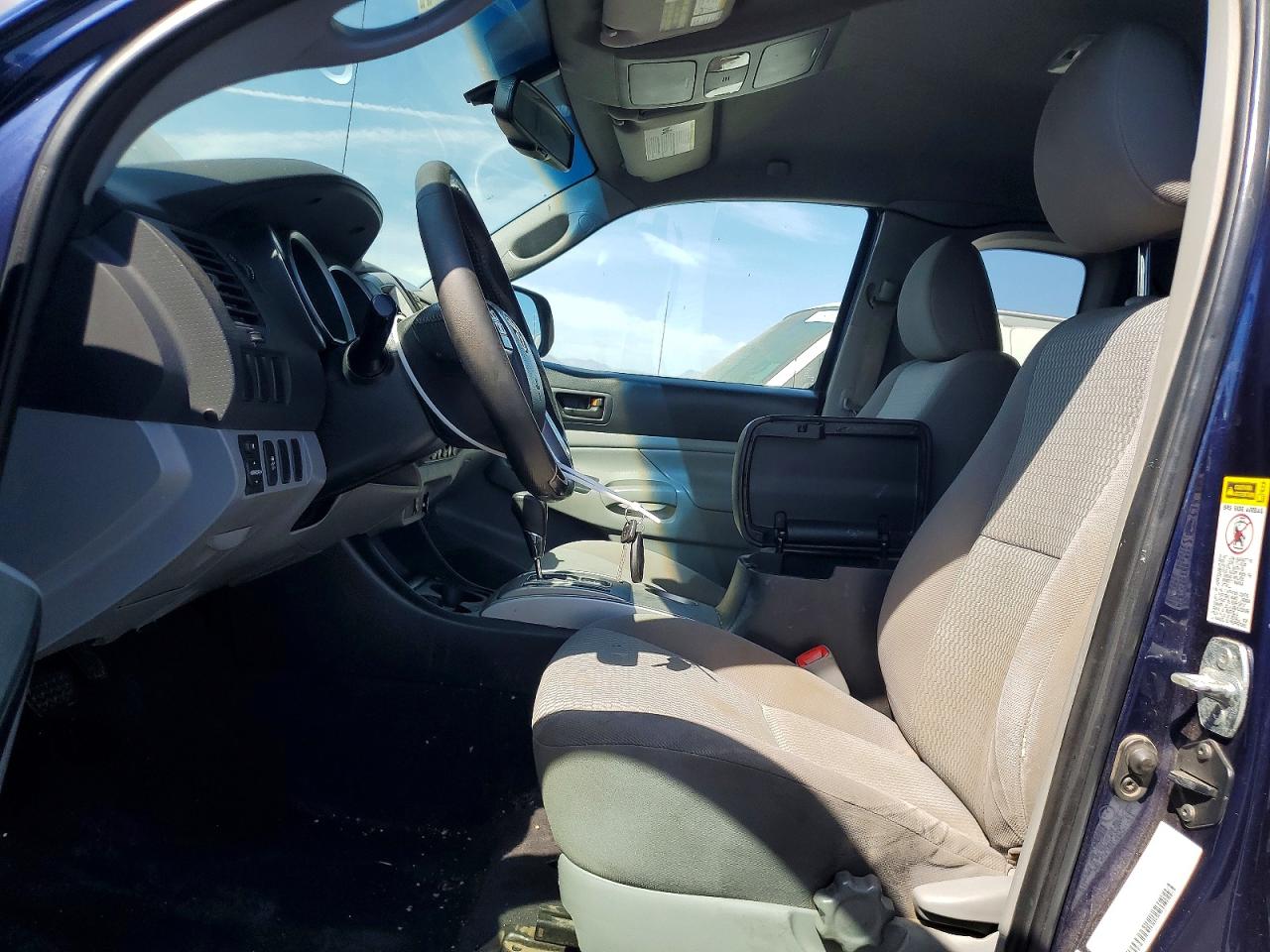 2013 Toyota Tacoma Prerunner Access Cab Blue vin: 5TFTX4GN4DX014563