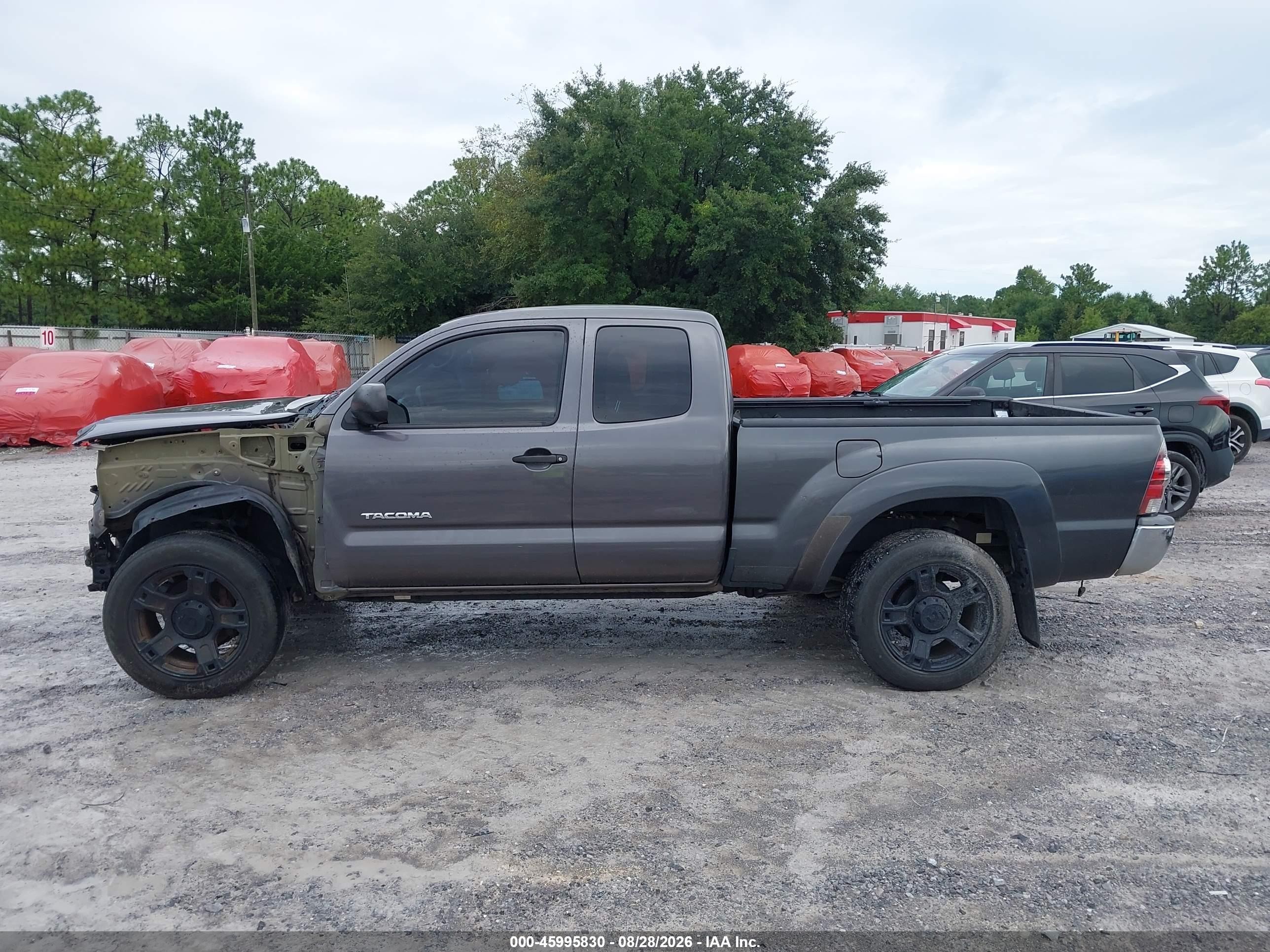 2013 Toyota Tacoma Prerunner Gray vin: 5TFTX4GN4DX021691