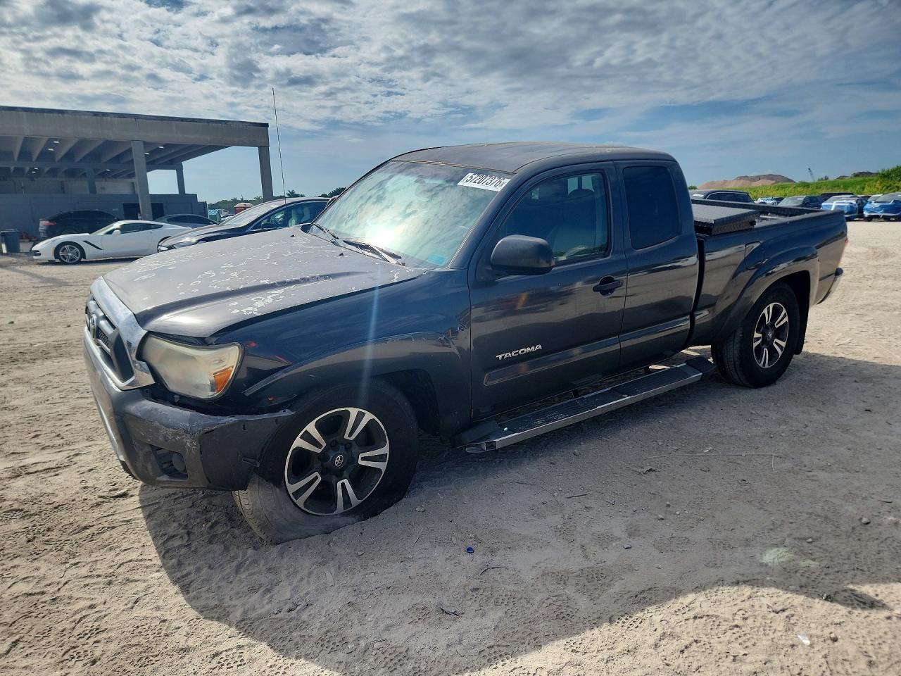 2013 Toyota Tacoma Prerunner Access Cab Charcoal vin: 5TFTX4GN5DX016032