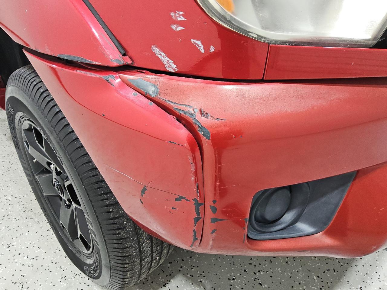 2013 Toyota Tacoma Prerunner Access Cab Red vin: 5TFTX4GN5DX021957 Damage: Front Bumper, Dent(S) W/ Paint Dmg, 1 To 2 Inches