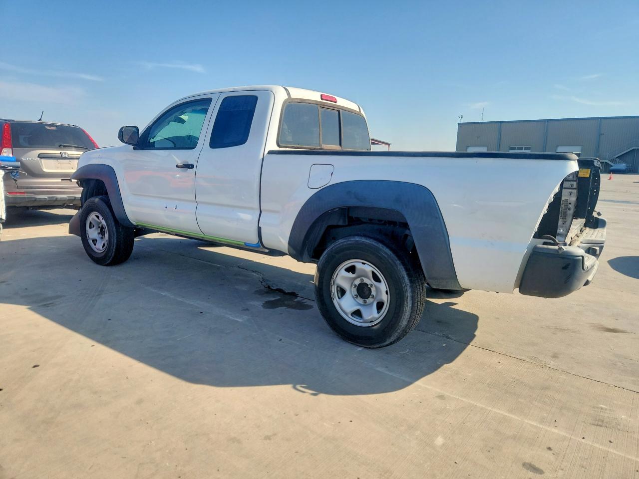 2015 Toyota Tacoma Prerunner Access Cab White vin: 5TFTX4GN5FX043038