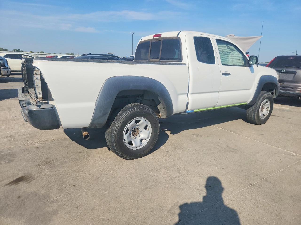 2015 Toyota Tacoma Prerunner Access Cab White vin: 5TFTX4GN5FX043038