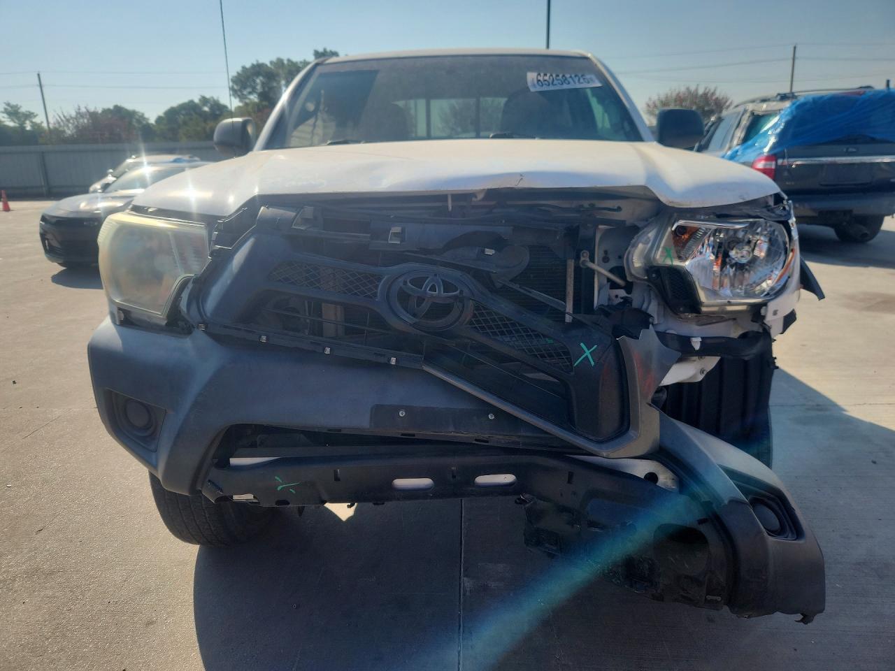 2015 Toyota Tacoma Prerunner Access Cab White vin: 5TFTX4GN5FX043038