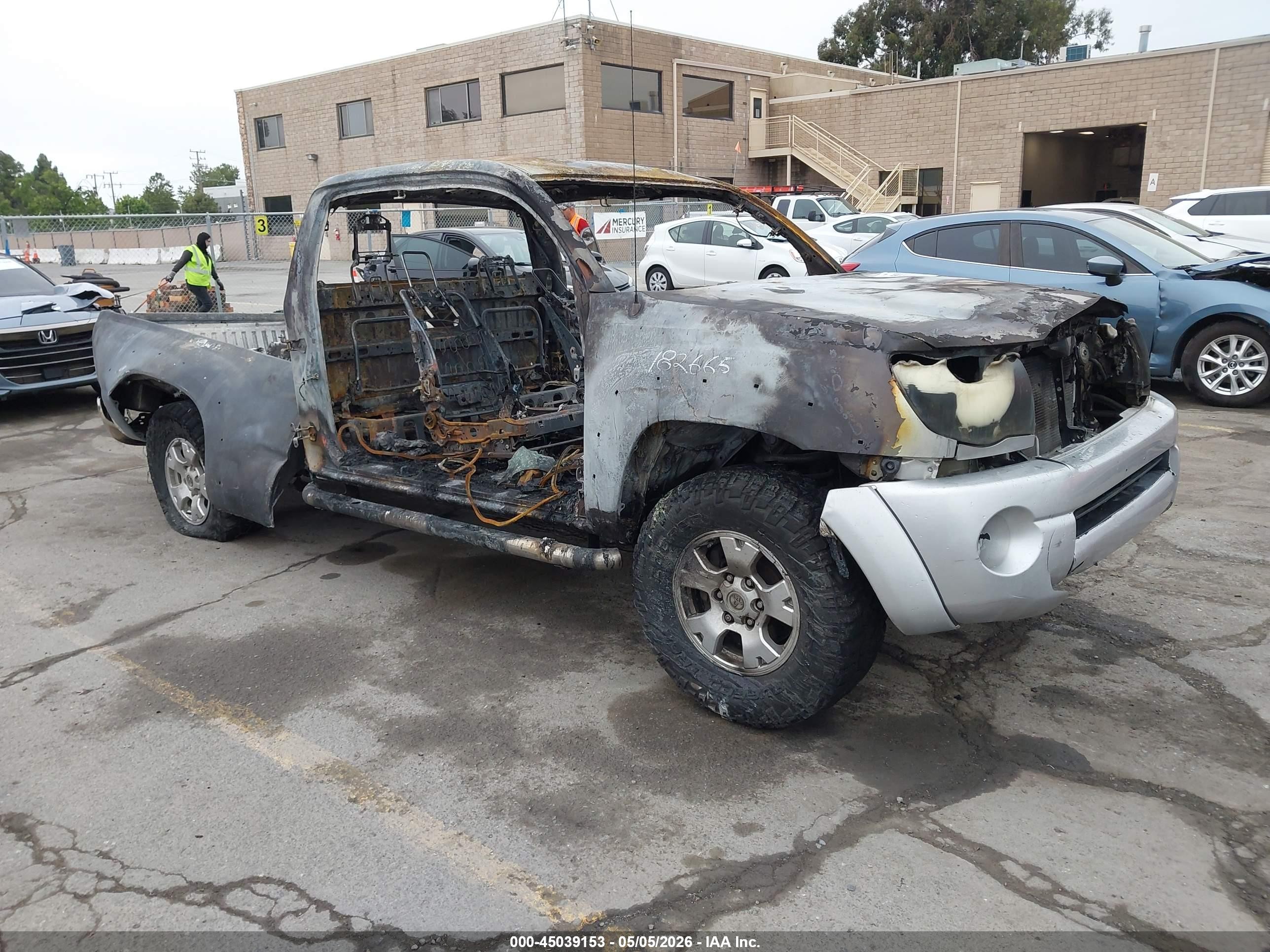 2011 Toyota Tacoma Prerunner Black vin: 5TFTX4GN6BX005117