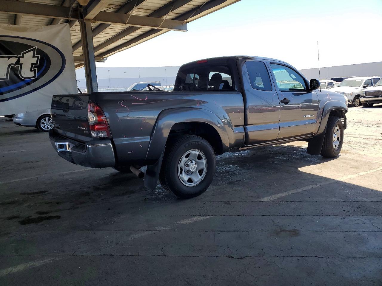 2013 Toyota Tacoma Prerunner Access Cab Gray vin: 5TFTX4GN6DX021112
