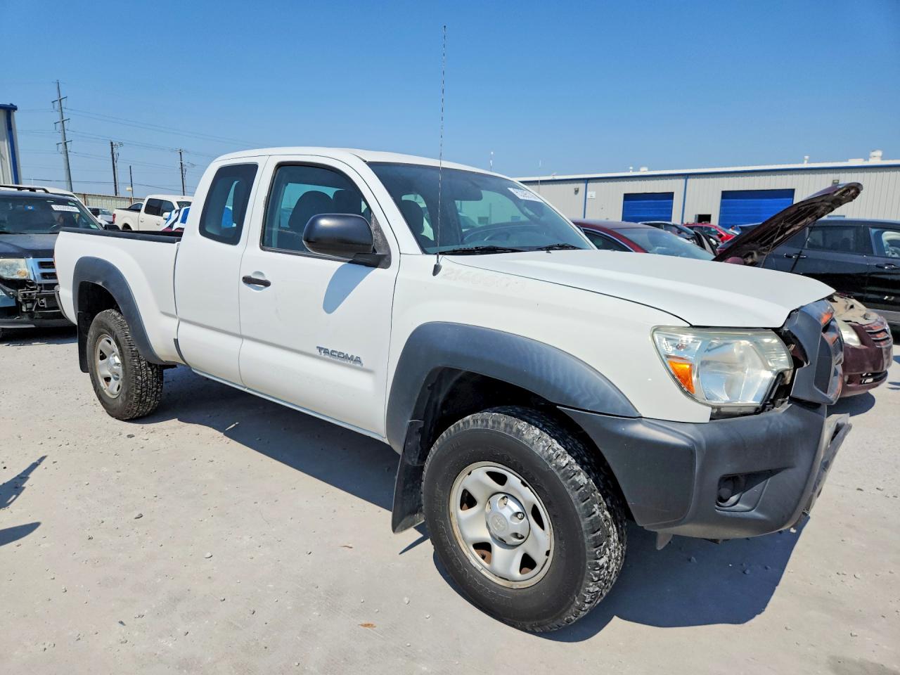 2014 Toyota Tacoma Prerunner Access Cab White vin: 5TFTX4GN6EX032127