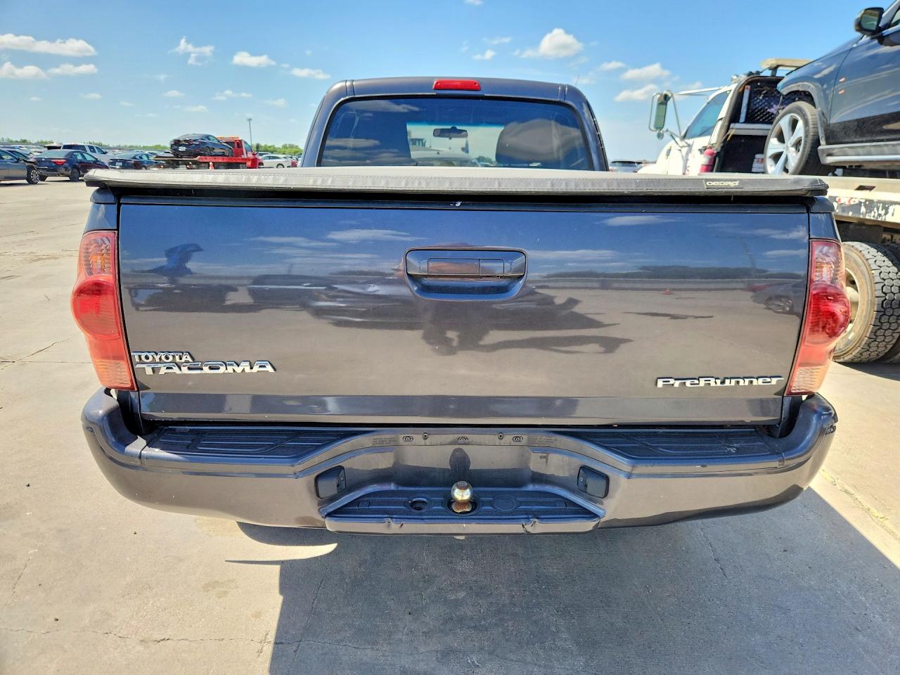 2014 Toyota Tacoma Prerunner Access Cab Gray vin: 5TFTX4GN9EX031652