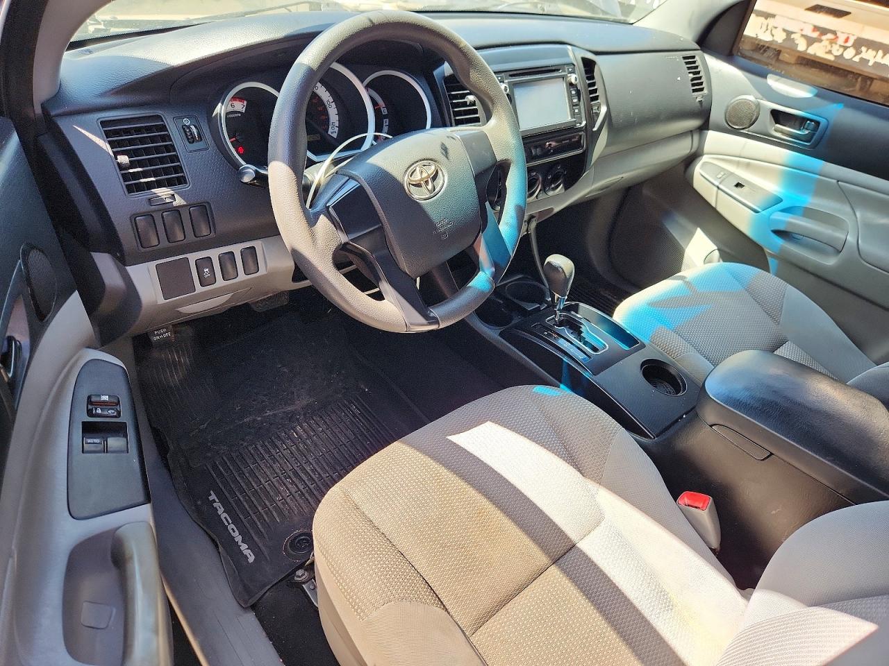 2014 Toyota Tacoma Prerunner Access Cab Gray vin: 5TFTX4GN9EX031652