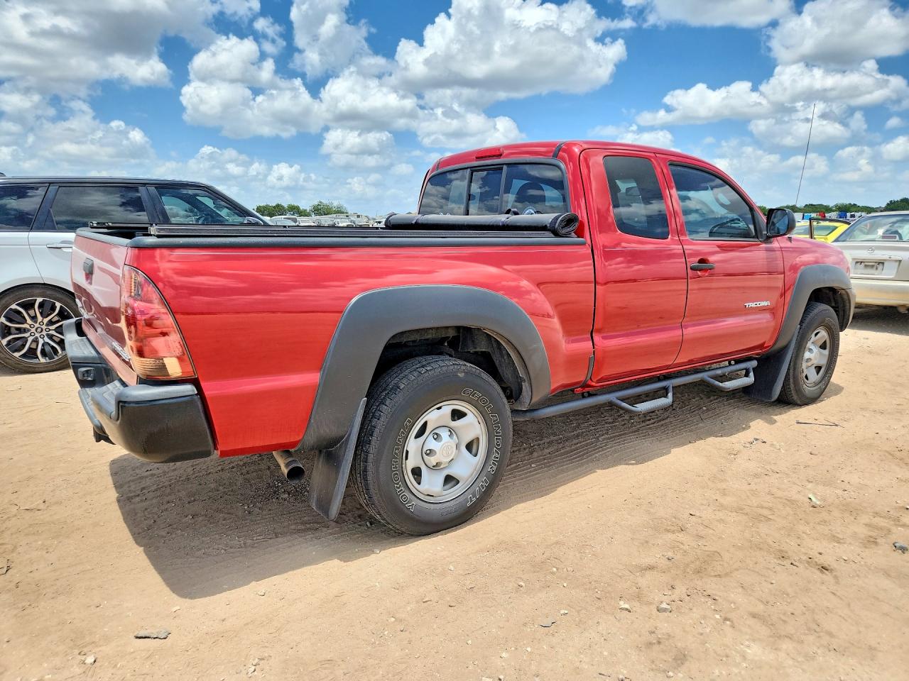 2013 Toyota Tacoma Prerunner Access Cab Red vin: 5TFTX4GNXDX020254