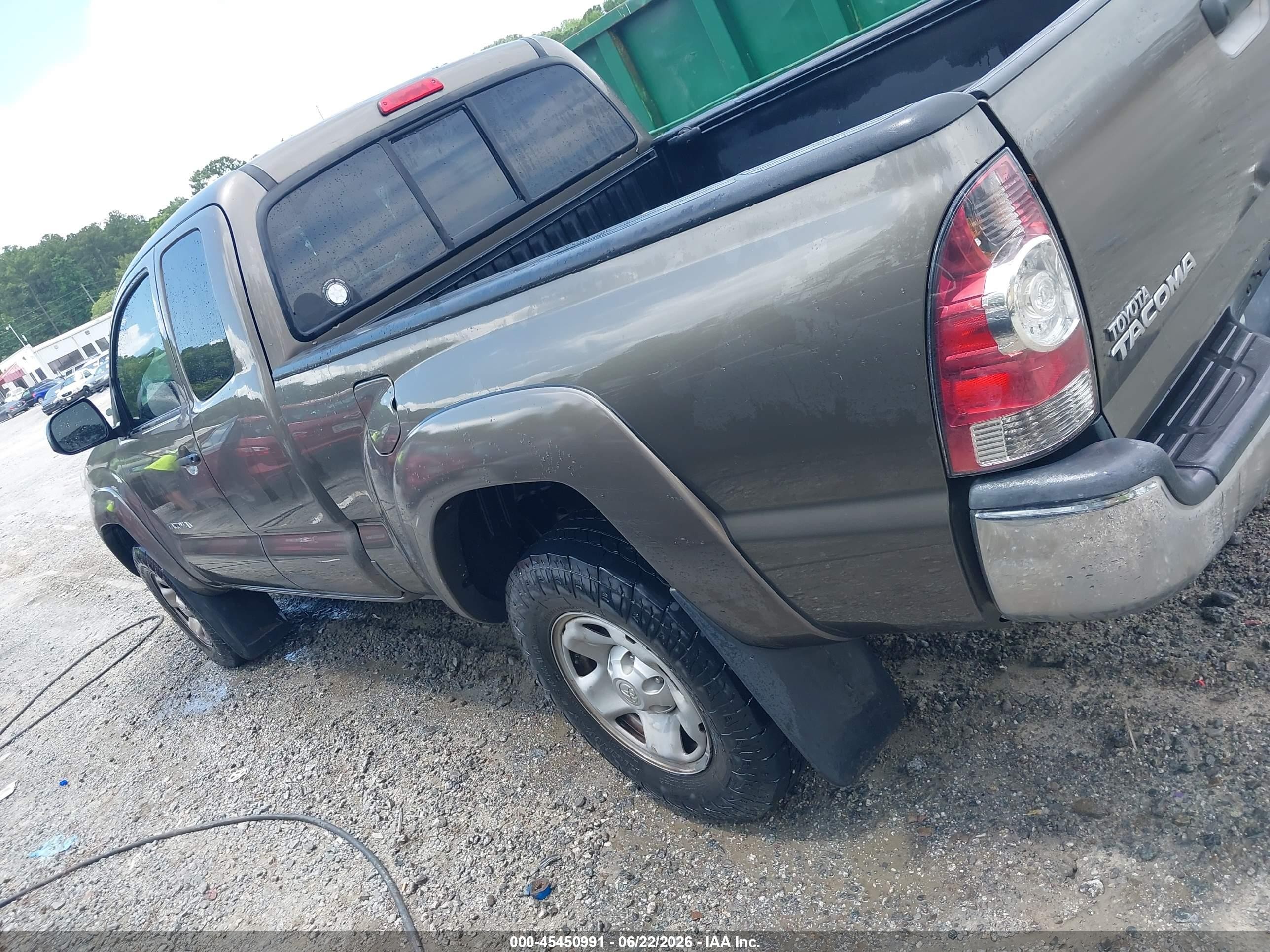2013 Toyota Tacoma Prerunner Gray vin: 5TFTX4GNXDX020772