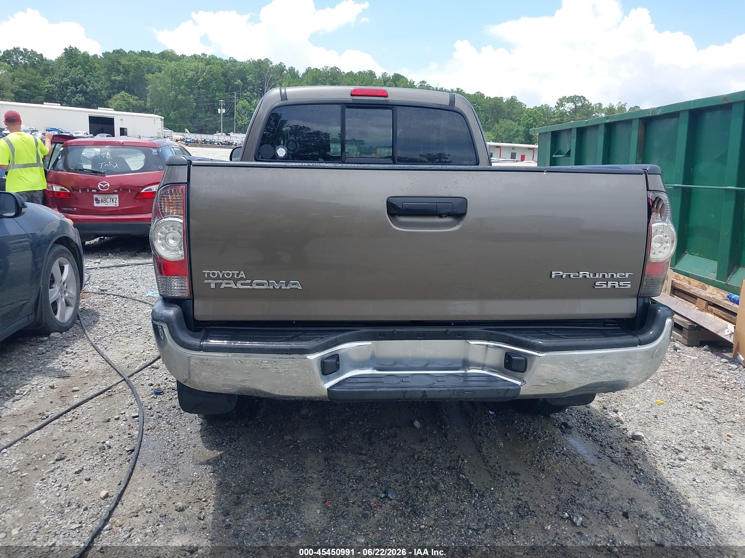 2013 Toyota Tacoma Prerunner Gray vin: 5TFTX4GNXDX020772
