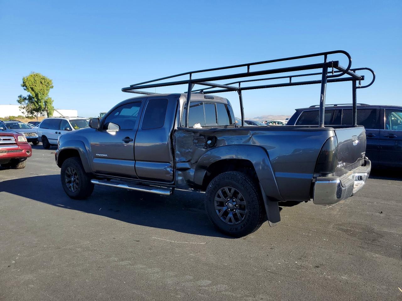 2014 Toyota Tacoma Prerunner Access Cab Gray vin: 5TFTX4GNXEX035161