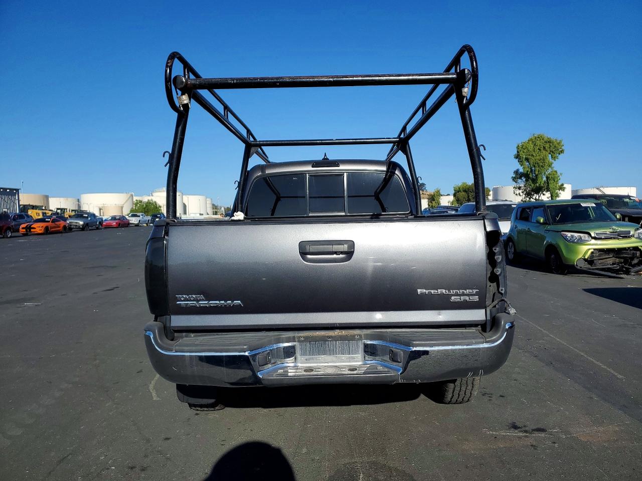 2014 Toyota Tacoma Prerunner Access Cab Gray vin: 5TFTX4GNXEX035161