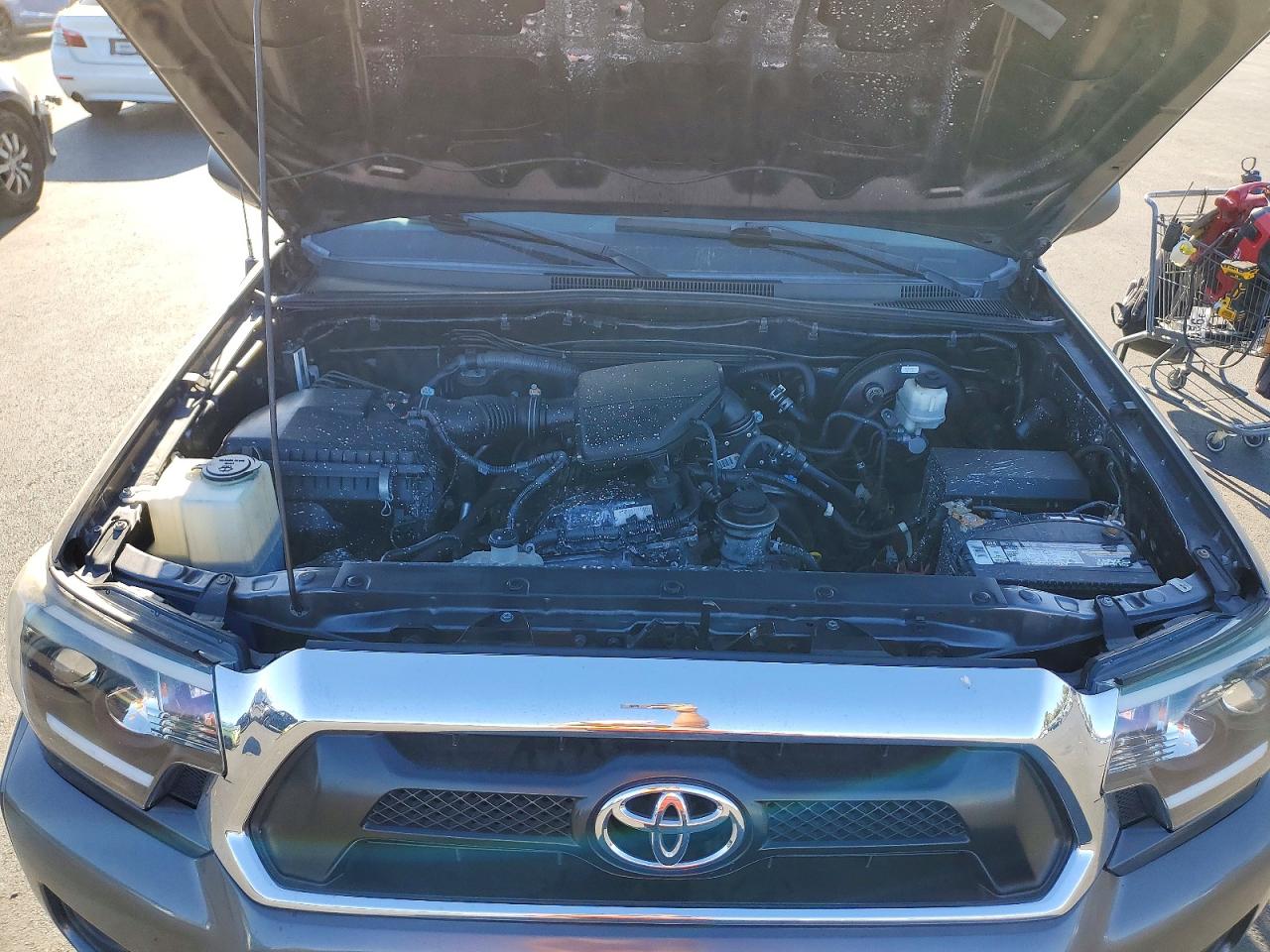 2014 Toyota Tacoma Prerunner Access Cab Gray vin: 5TFTX4GNXEX035161