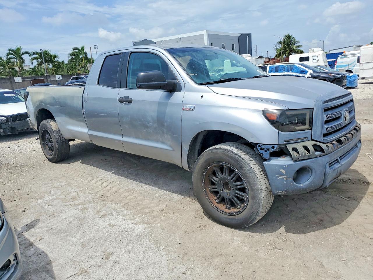 2010 Toyota Tundra Double Cab Sr5 Silver vin: 5TFTY5F16AX006977