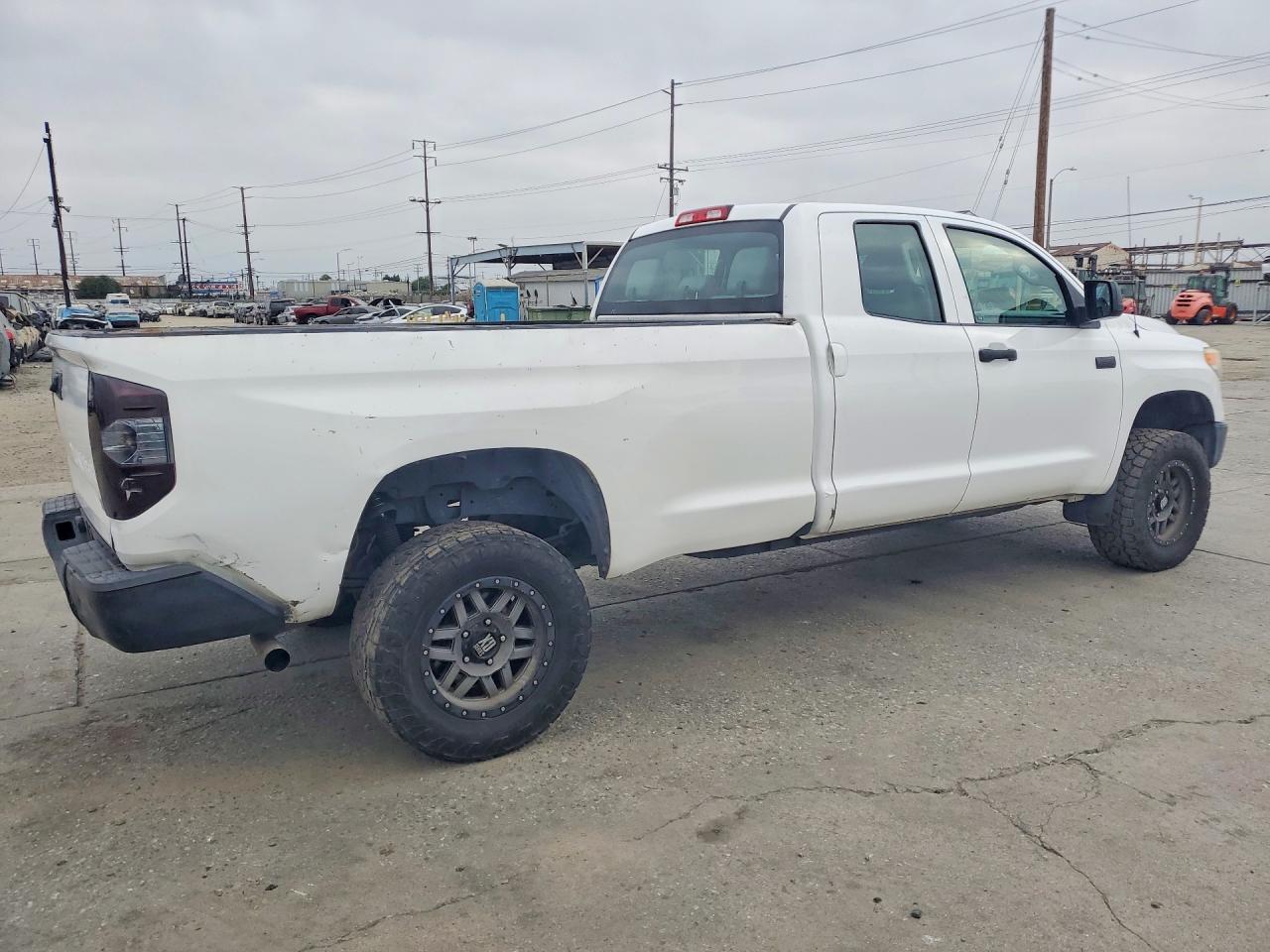 2015 Toyota Tundra Sr White vin: 5TFTY5F17FX008941