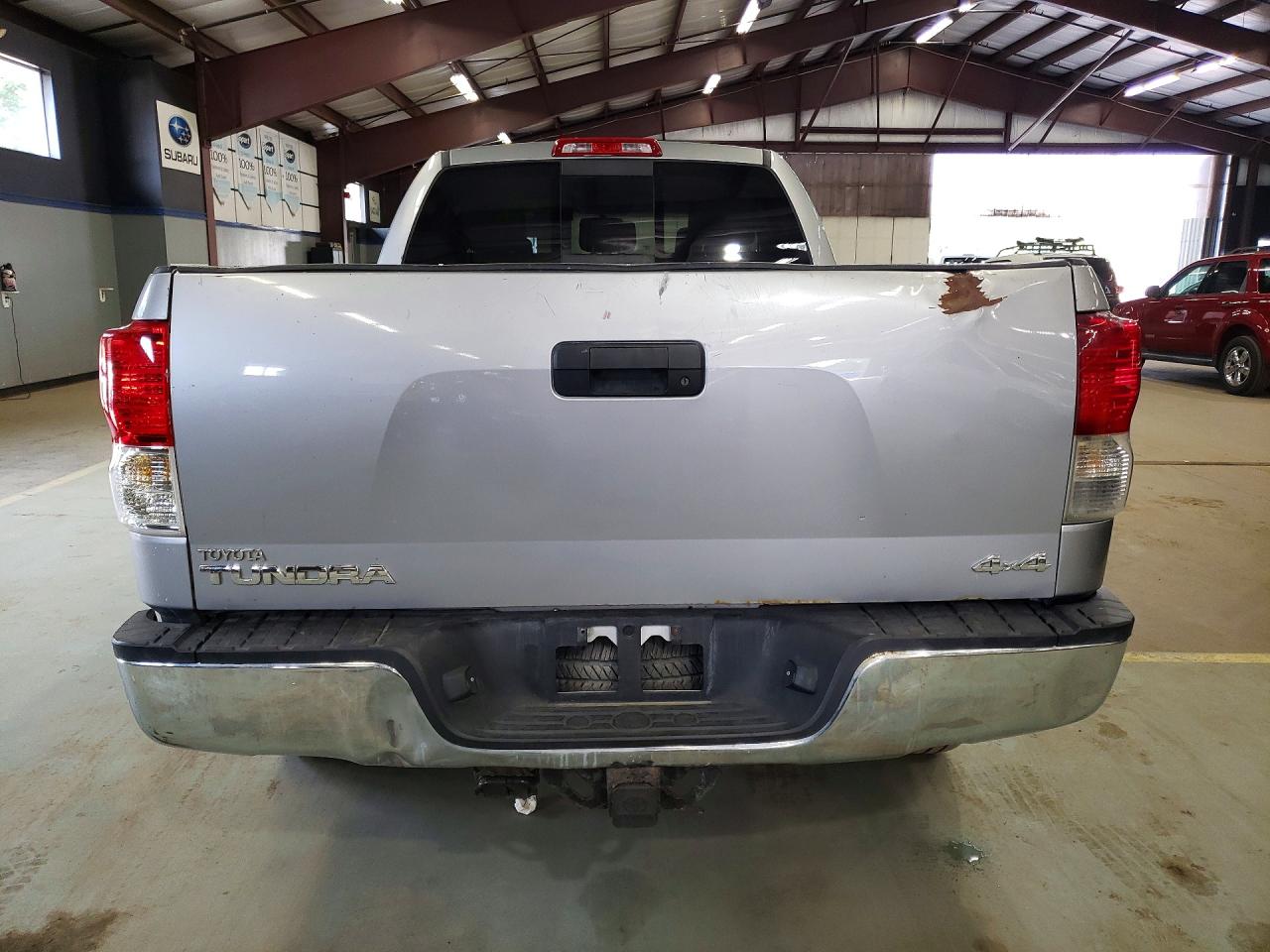 2010 Toyota Tundra Double Cab Sr5 Silver vin: 5TFUM5F10AX012886