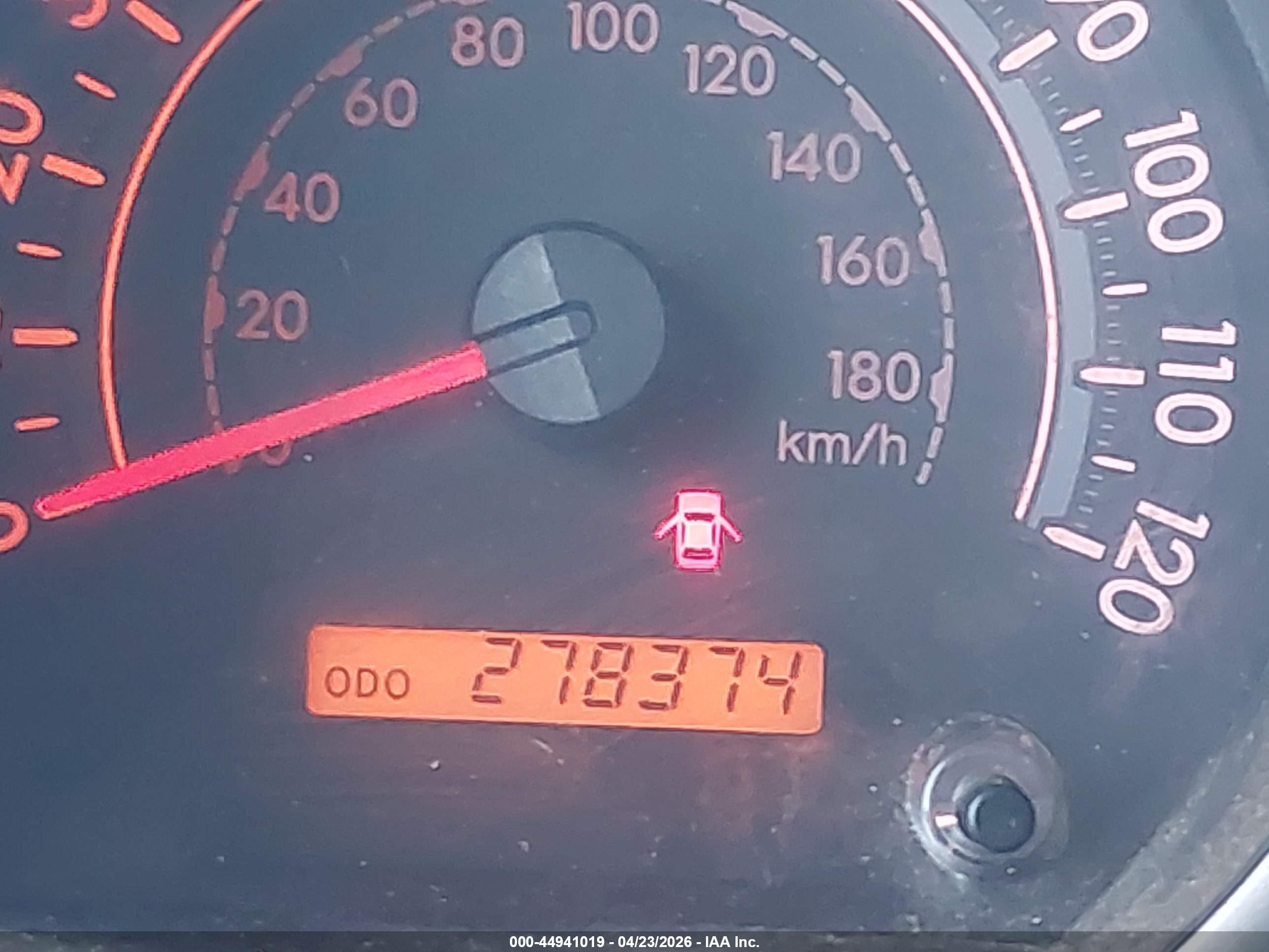 2011 Toyota Tundra Grade 4.6l V8 Серебряный vin: 5TFUM5F10BX026255