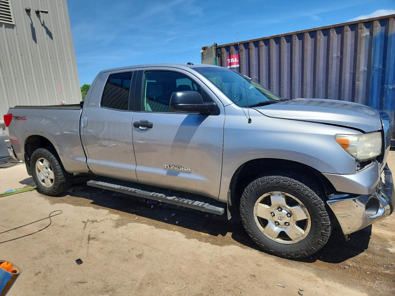 2012 Toyota Tundra Double Cab Sr5 Silver vin: 5TFUM5F10CX036978