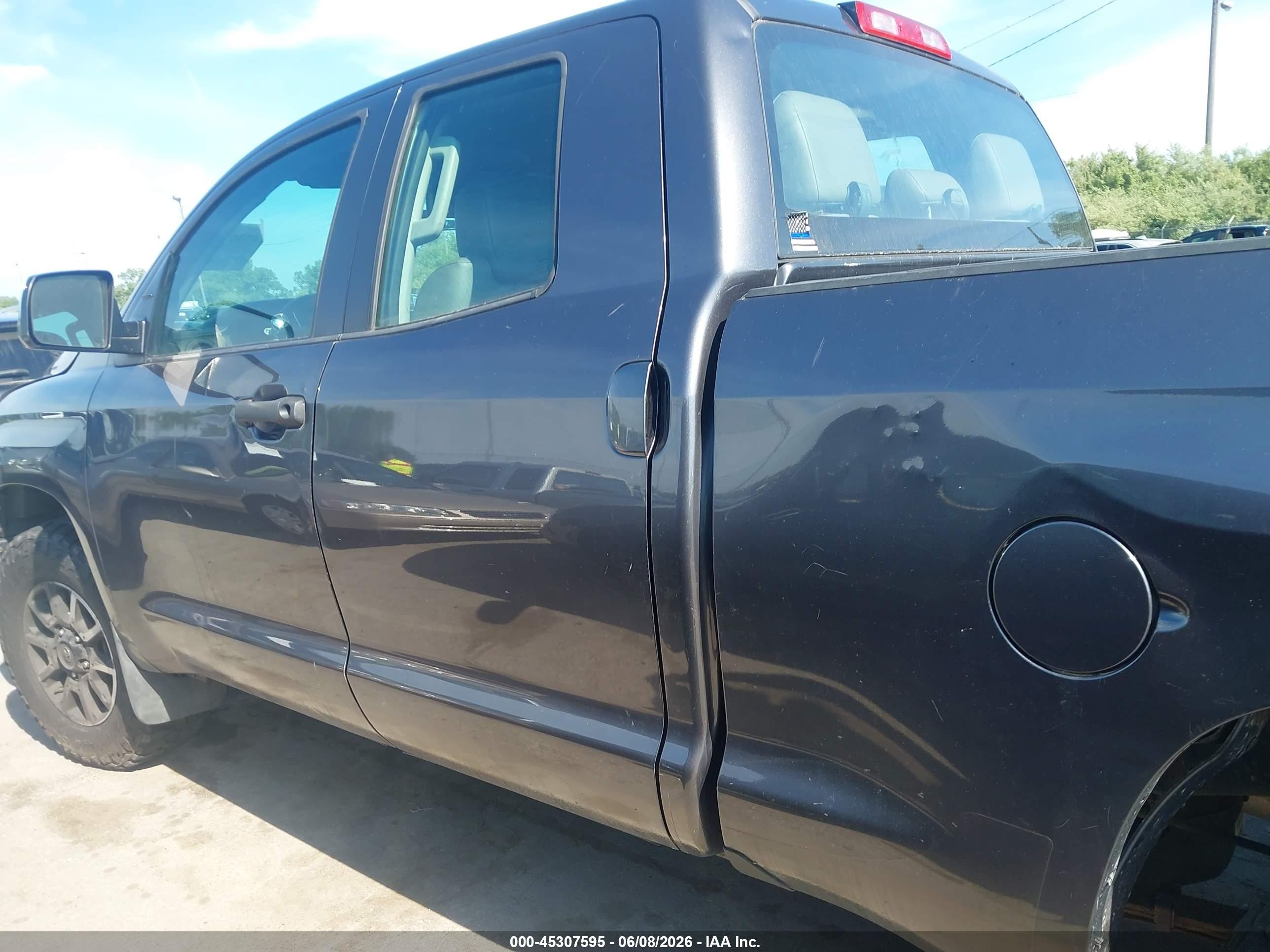2014 Toyota Tundra Sr 4.6l V8 Gray vin: 5TFUM5F10EX051905
