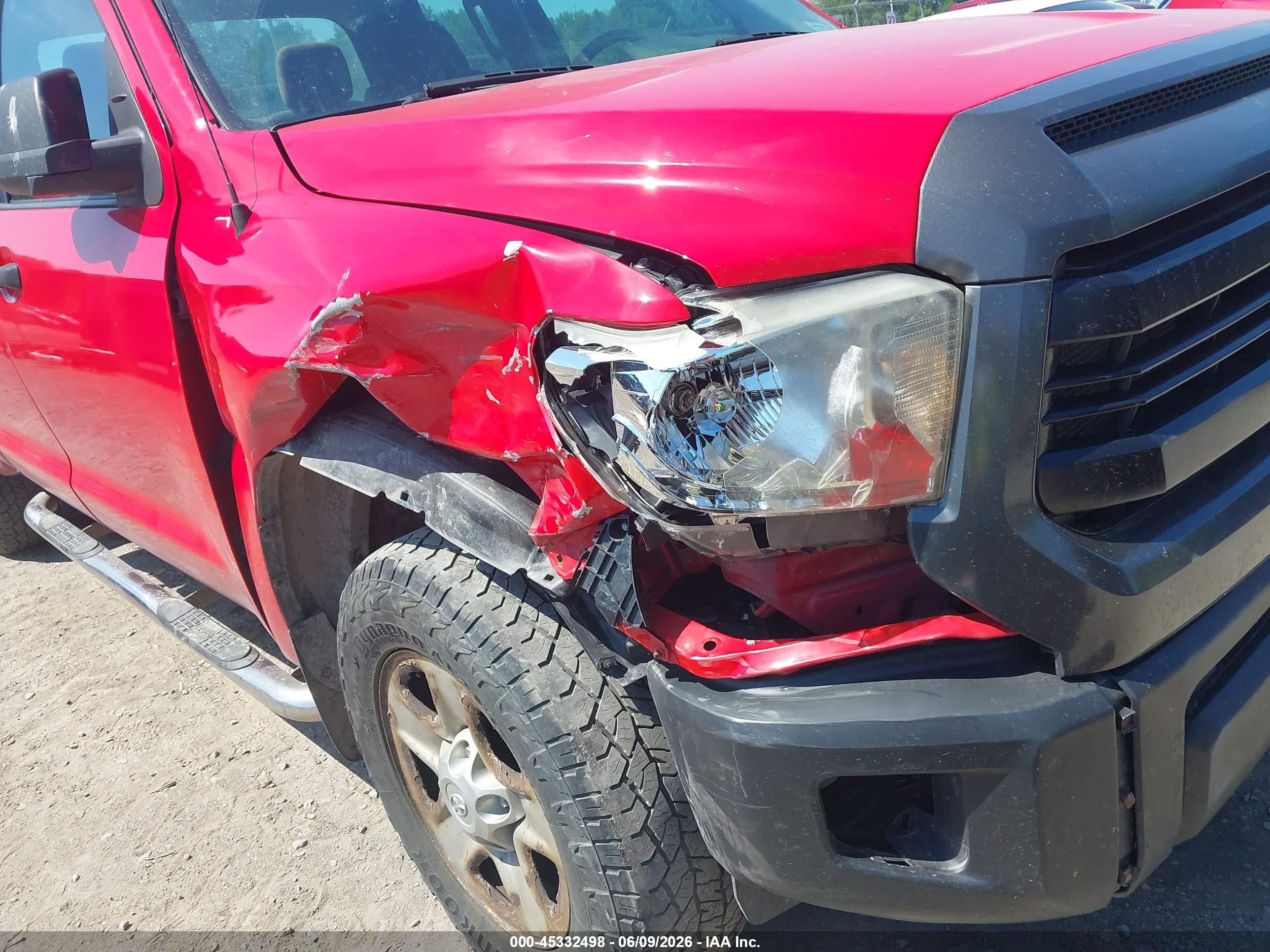 2014 Toyota Tundra Sr 4.6l V8 Red vin: 5TFUM5F10EX051936