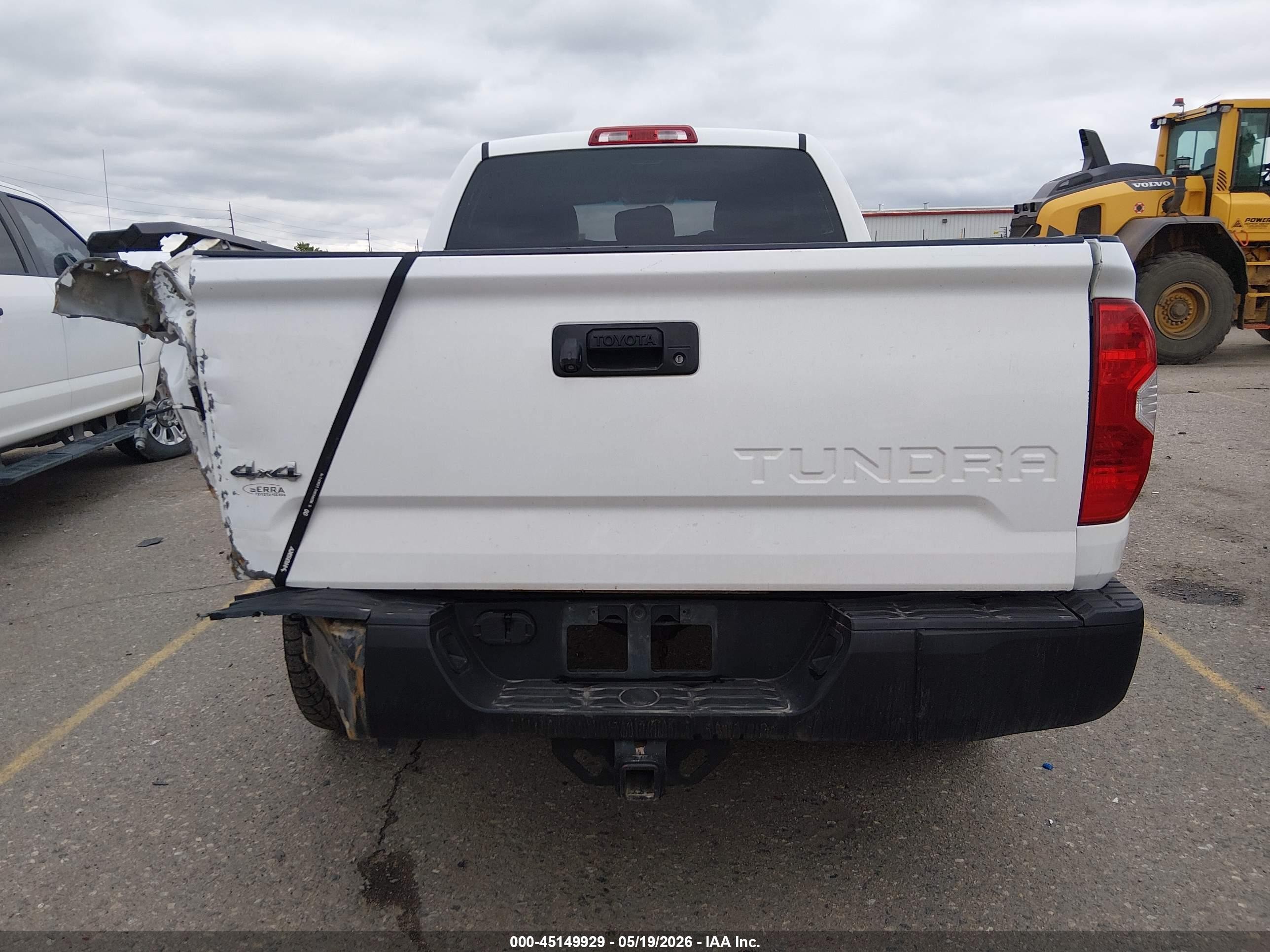 2015 Toyota Tundra Sr 4.6l V8 White vin: 5TFUM5F10FX063246