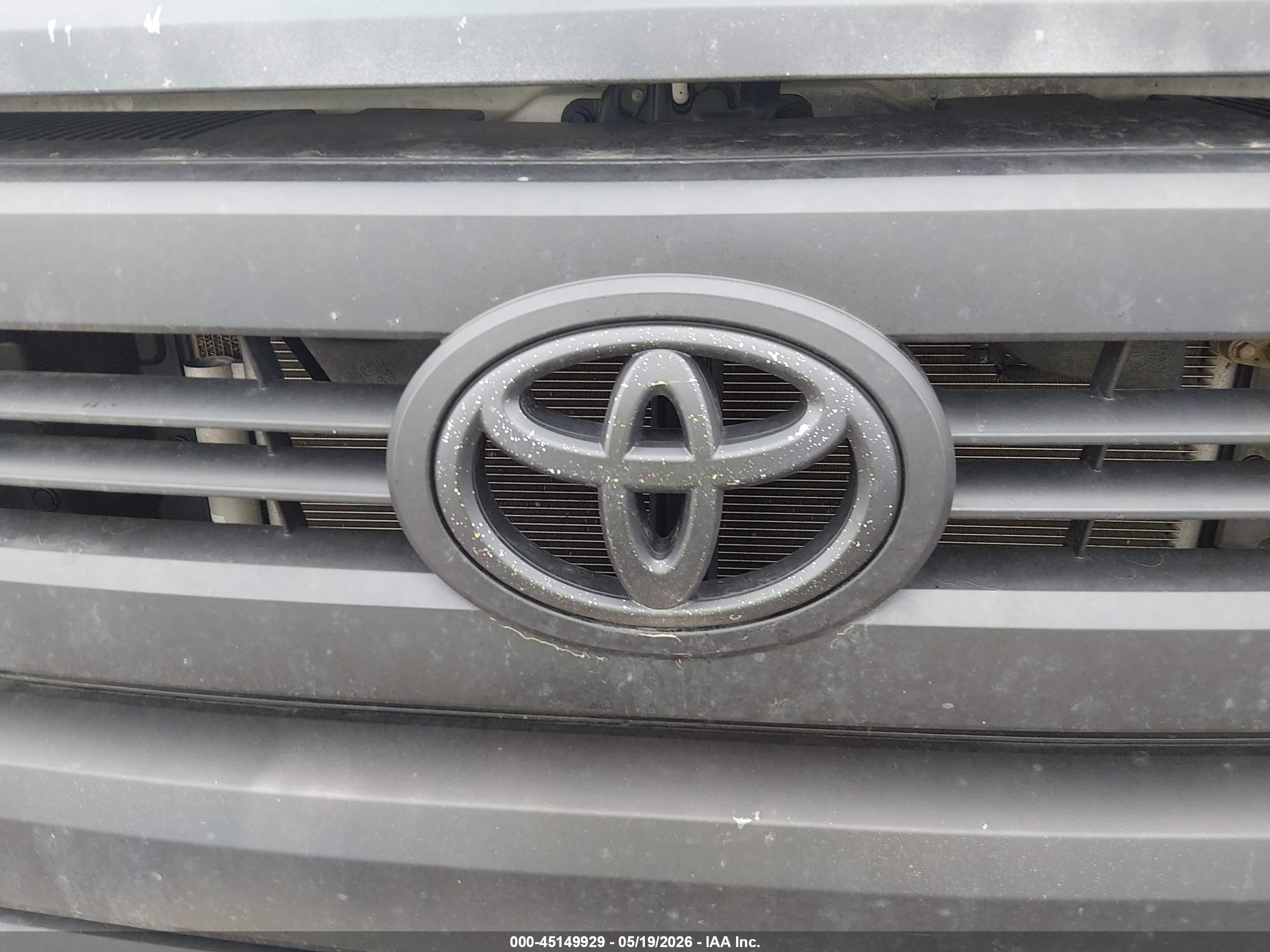 2015 Toyota Tundra Sr 4.6l V8 White vin: 5TFUM5F10FX063246