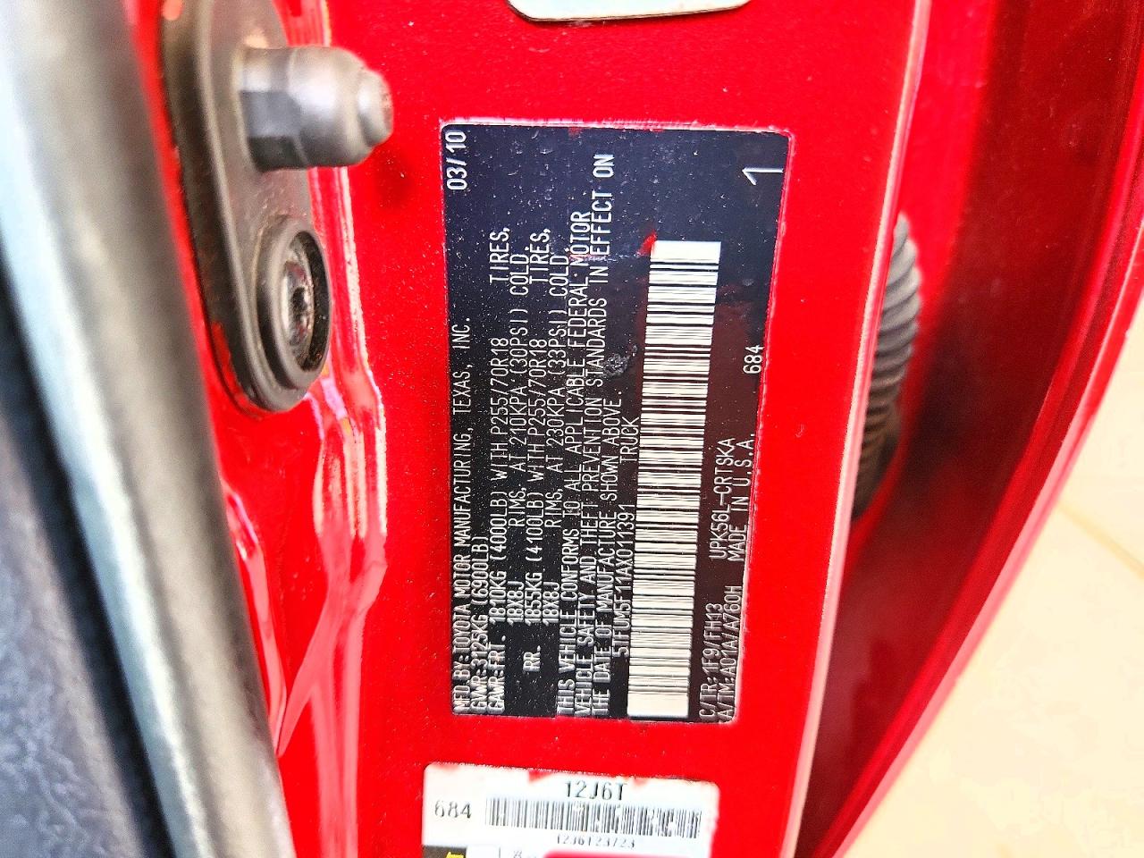 2010 Toyota Tundra Double Cab Sr5 Red vin: 5TFUM5F11AX011391