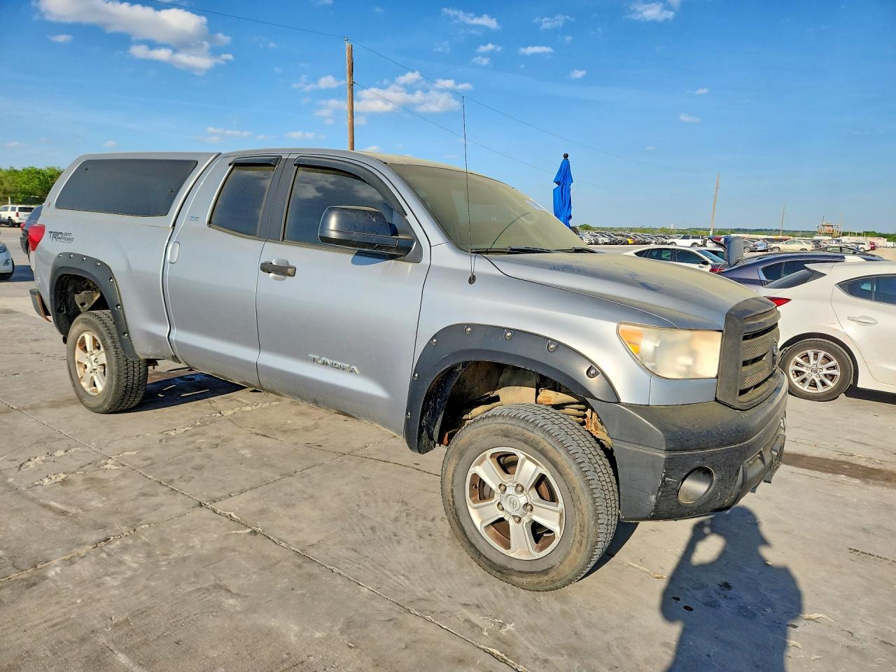 2010 Toyota Tundra Double Cab/double Cab Sr5 Серебряный vin: 5TFUM5F11AX015005